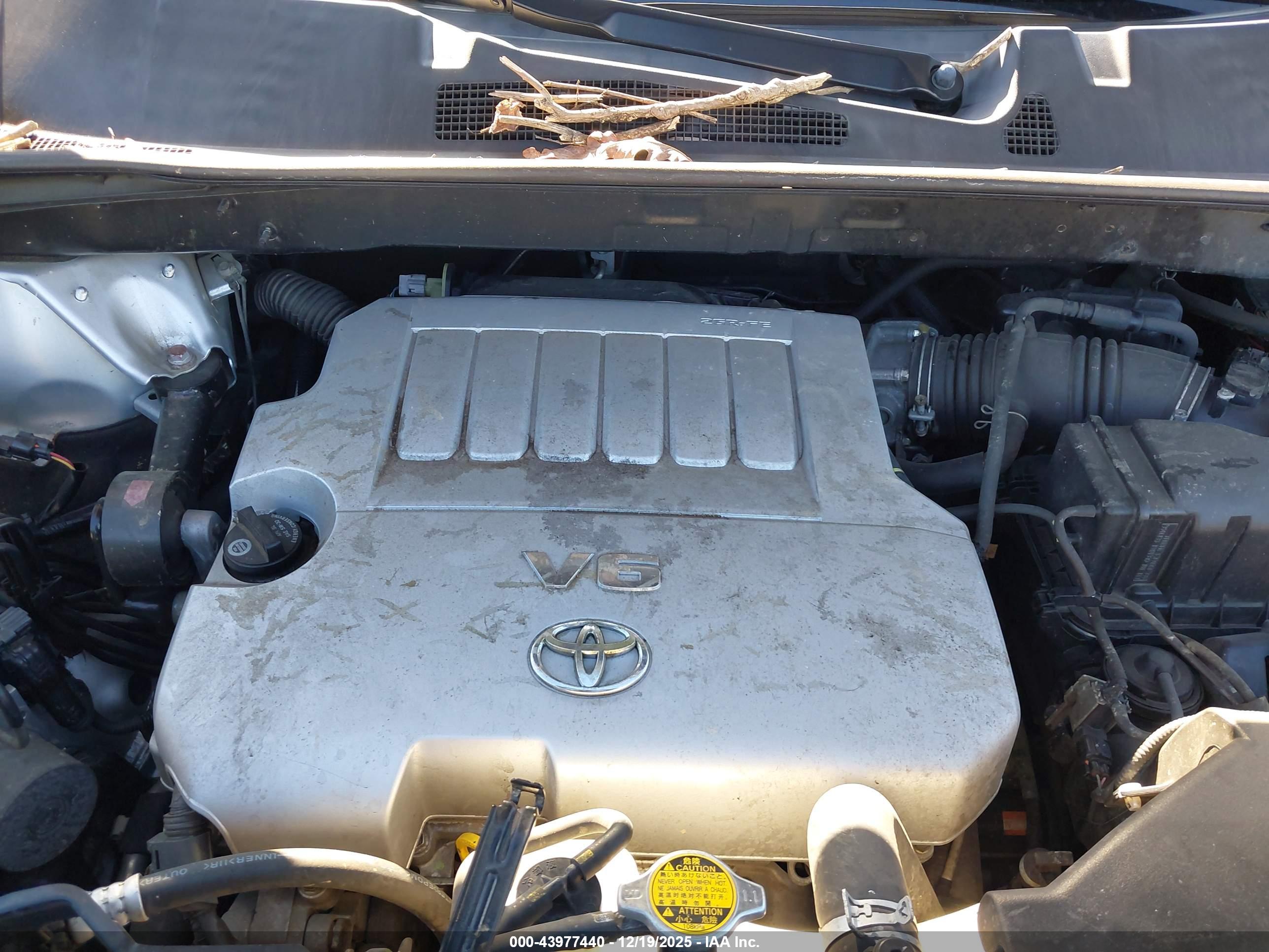 TOYOTA HIGHLANDER image 10
