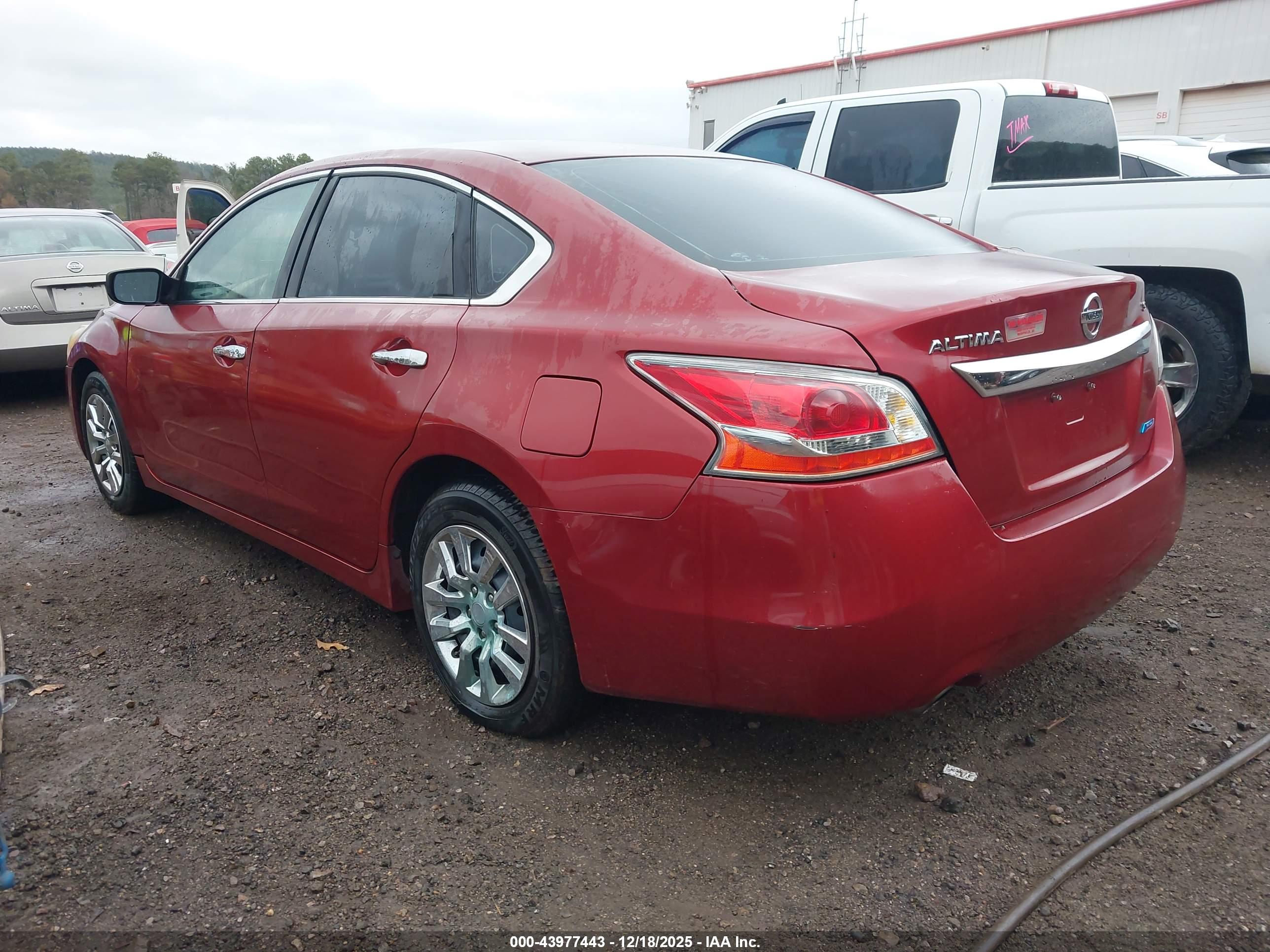 NISSAN ALTIMA image 3