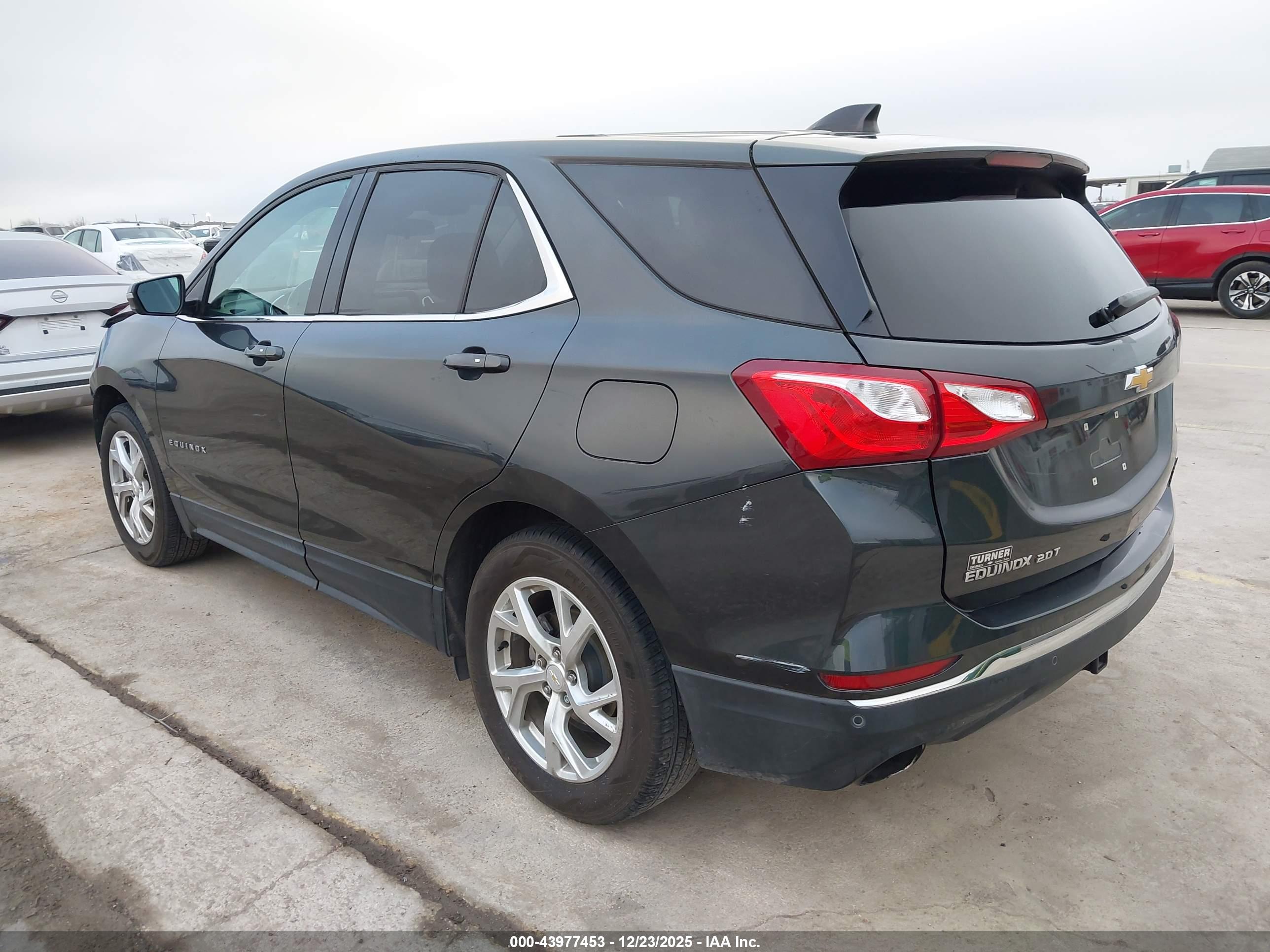 CHEVROLET EQUINOX image 3