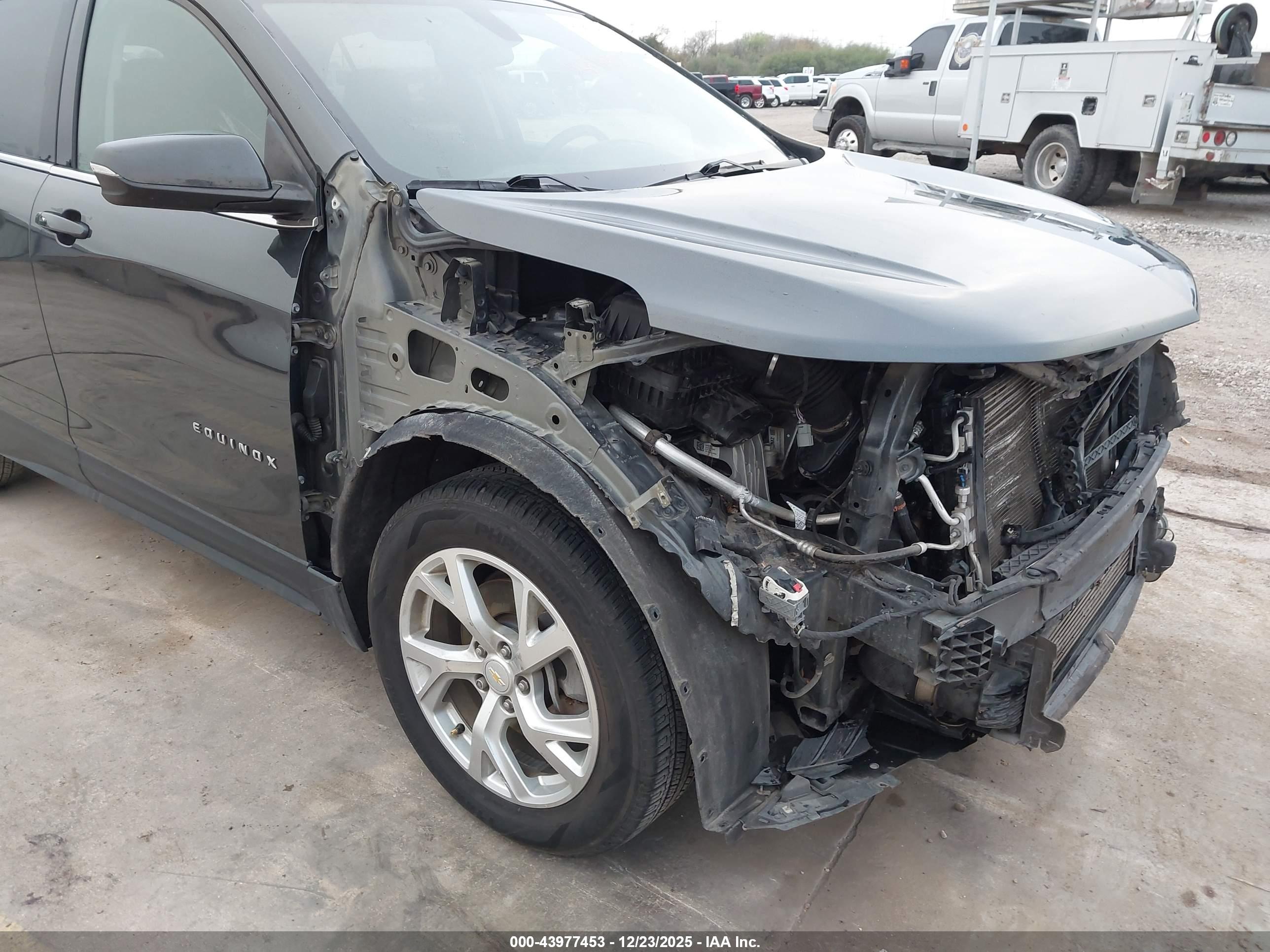CHEVROLET EQUINOX image 6