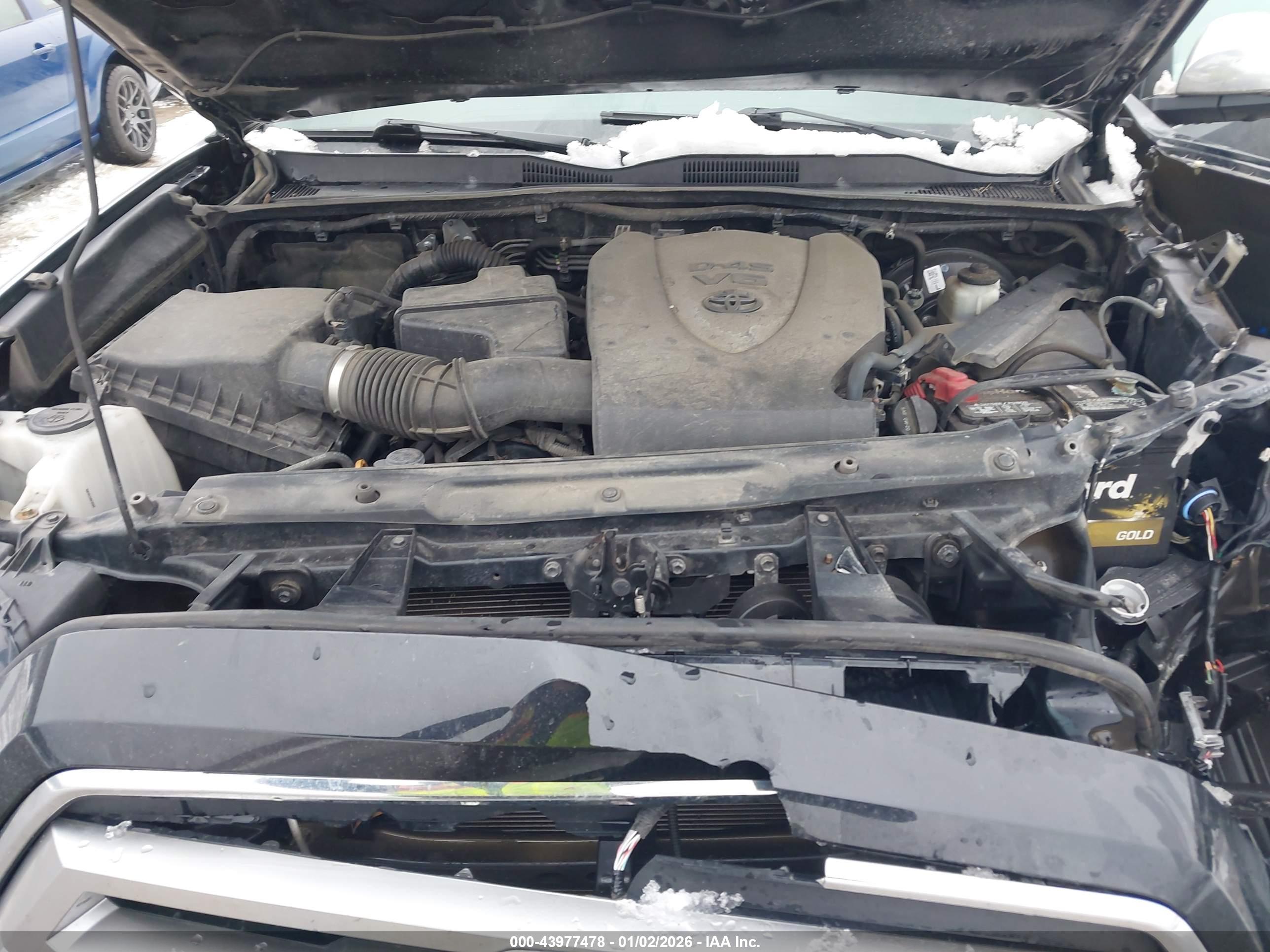 TOYOTA TACOMA image 10