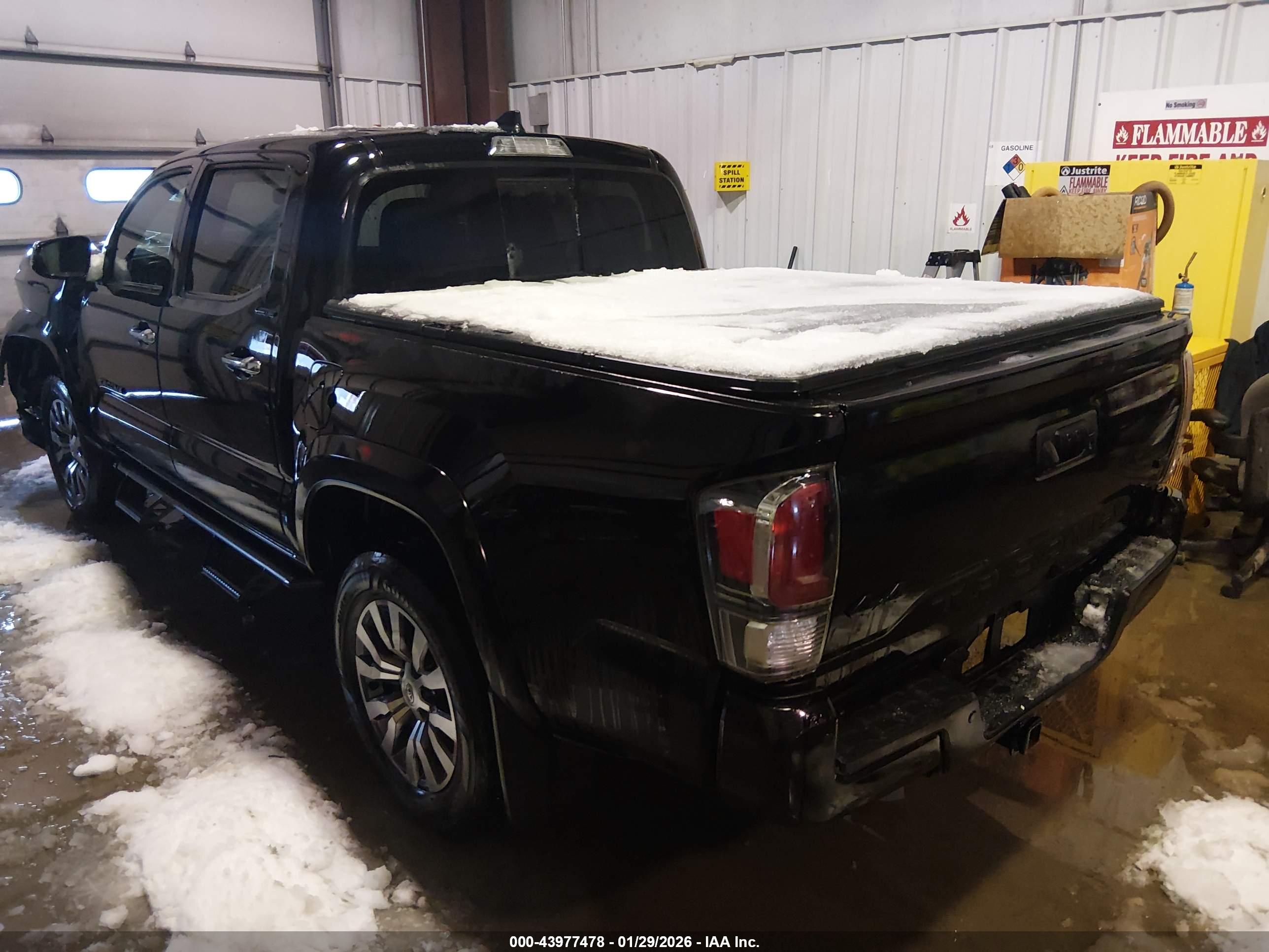 TOYOTA TACOMA image 3