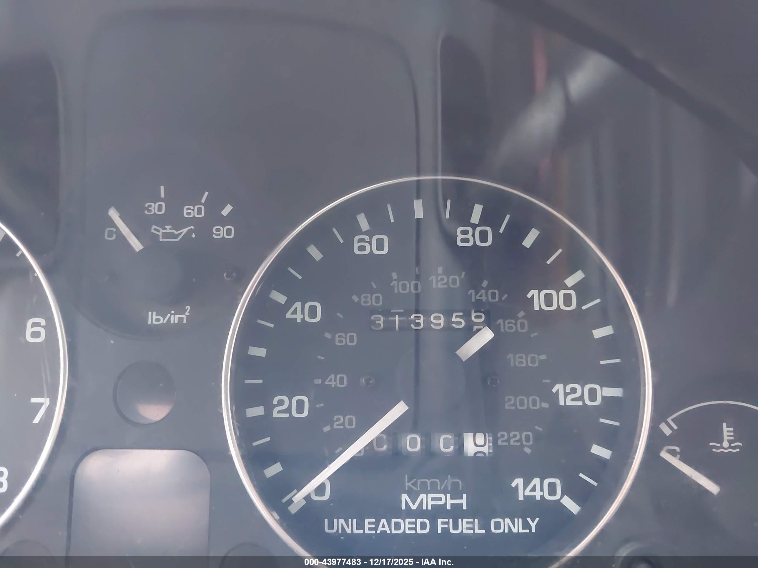 MAZDA MX-5 image 7