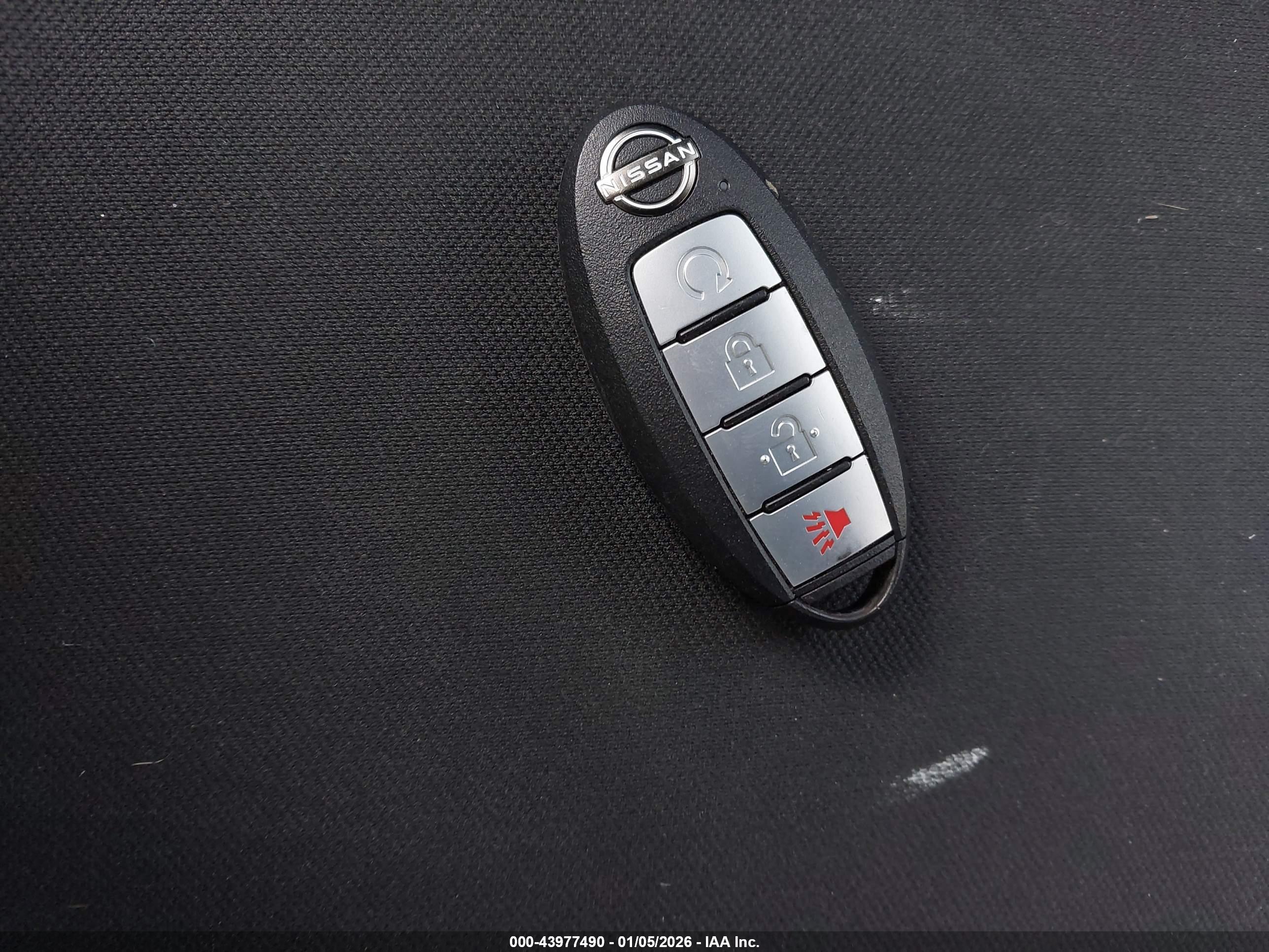 NISSAN FRONTIER image 11