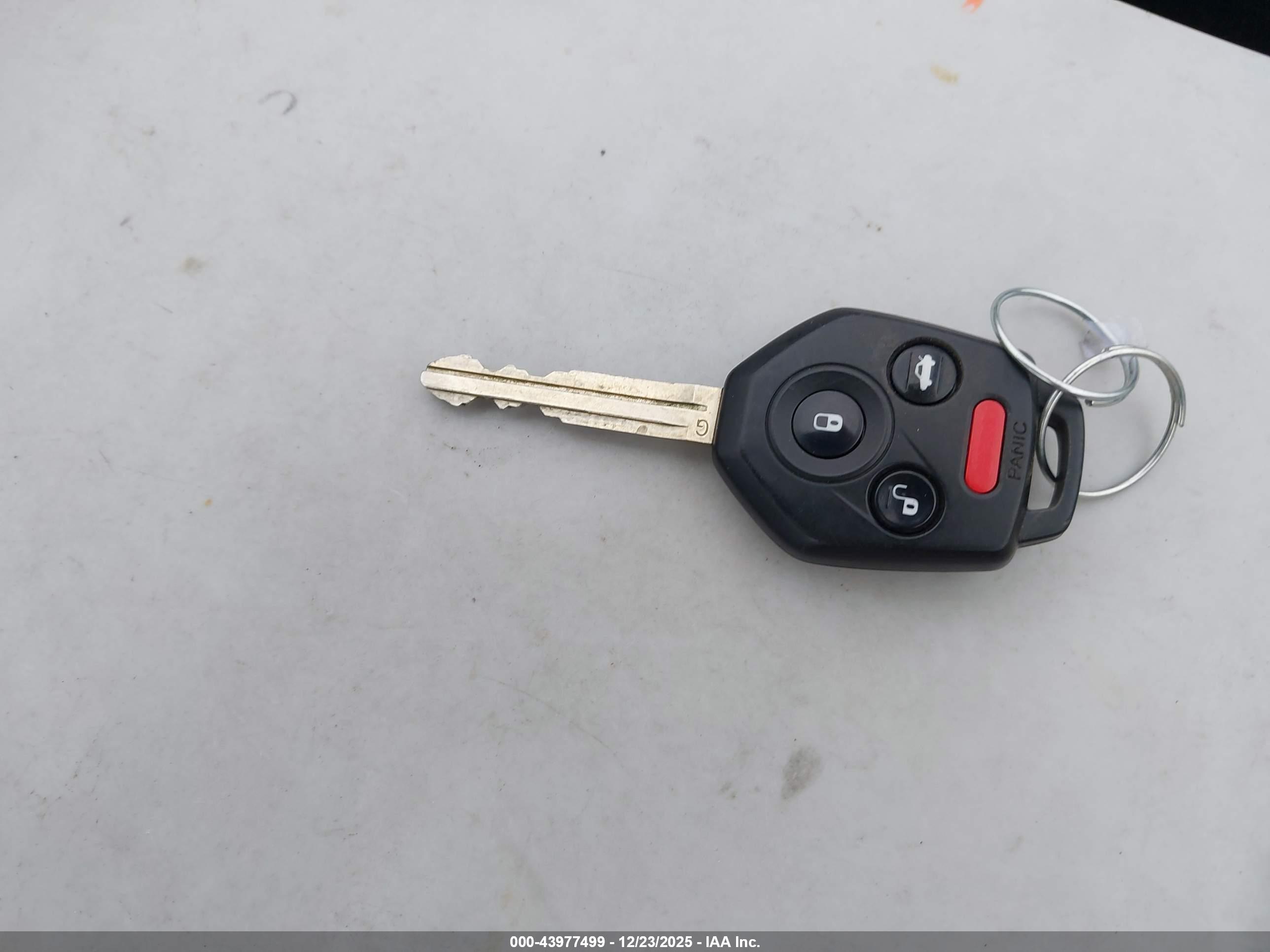 SUBARU OUTBACK image 11