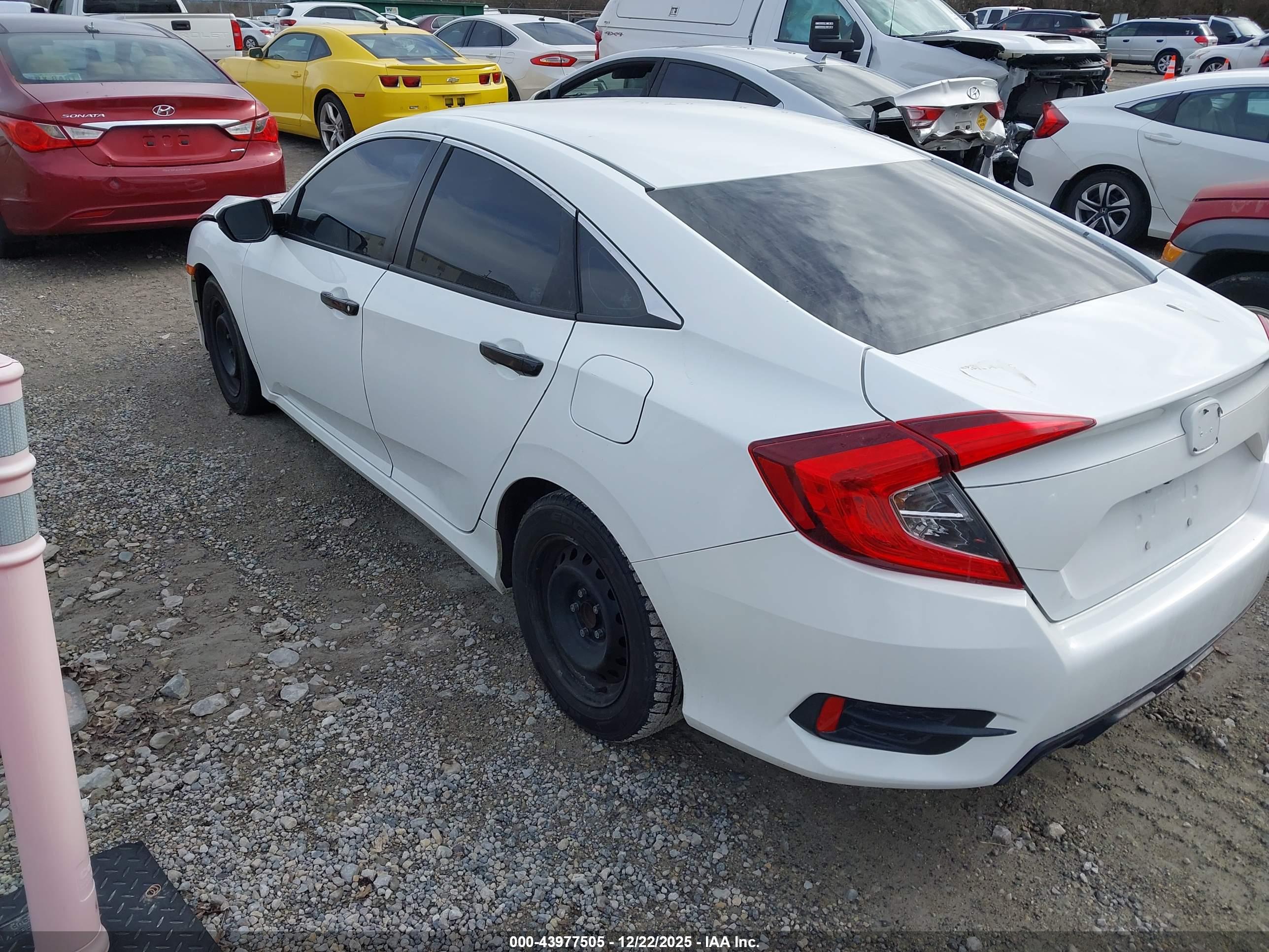 HONDA CIVIC image 3