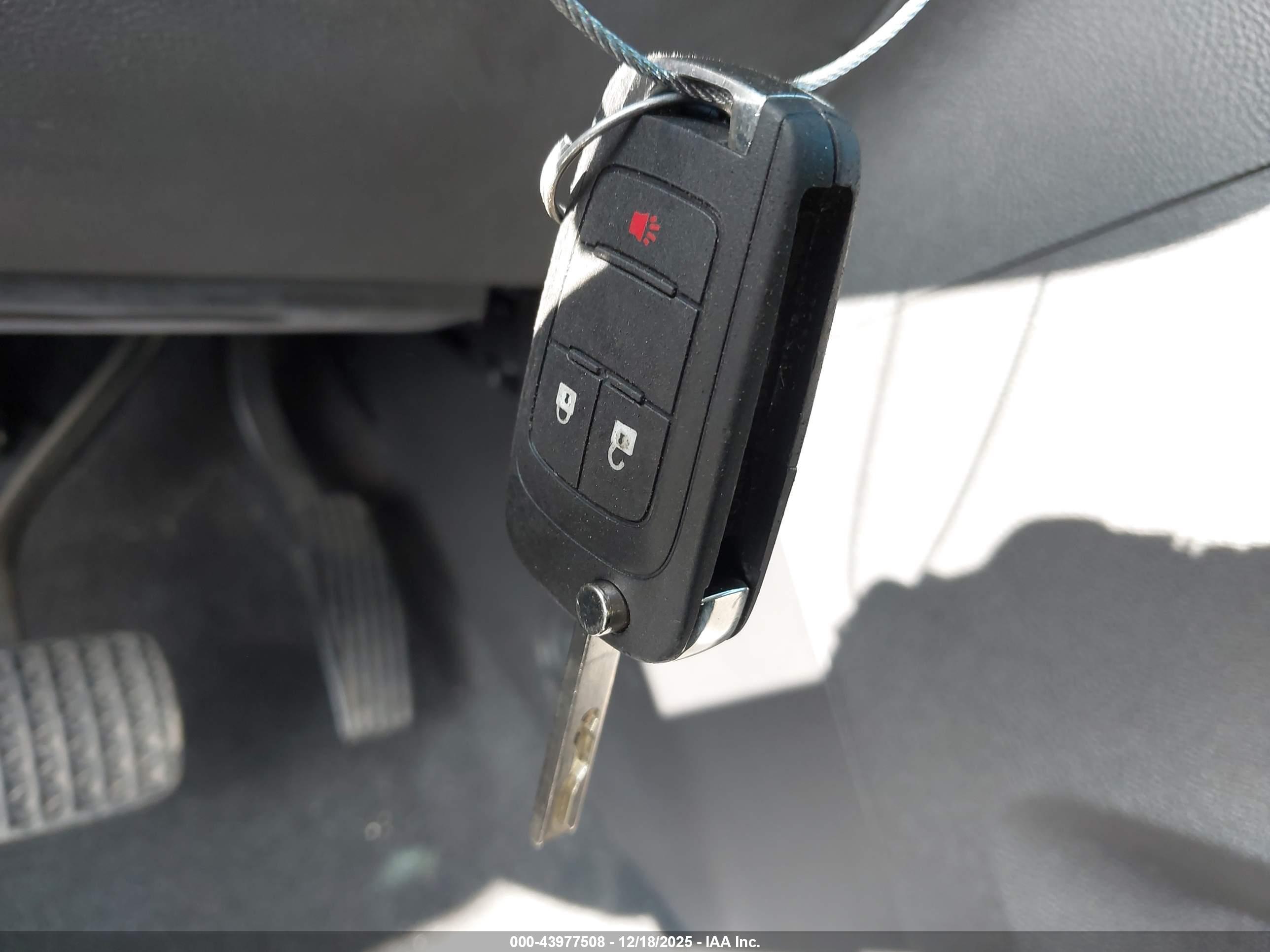 CHEVROLET TRAX image 11