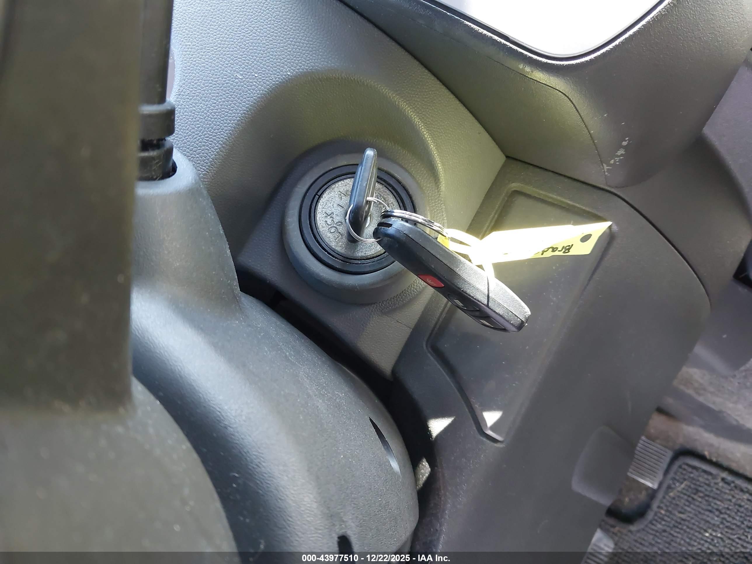 NISSAN XTERRA image 11