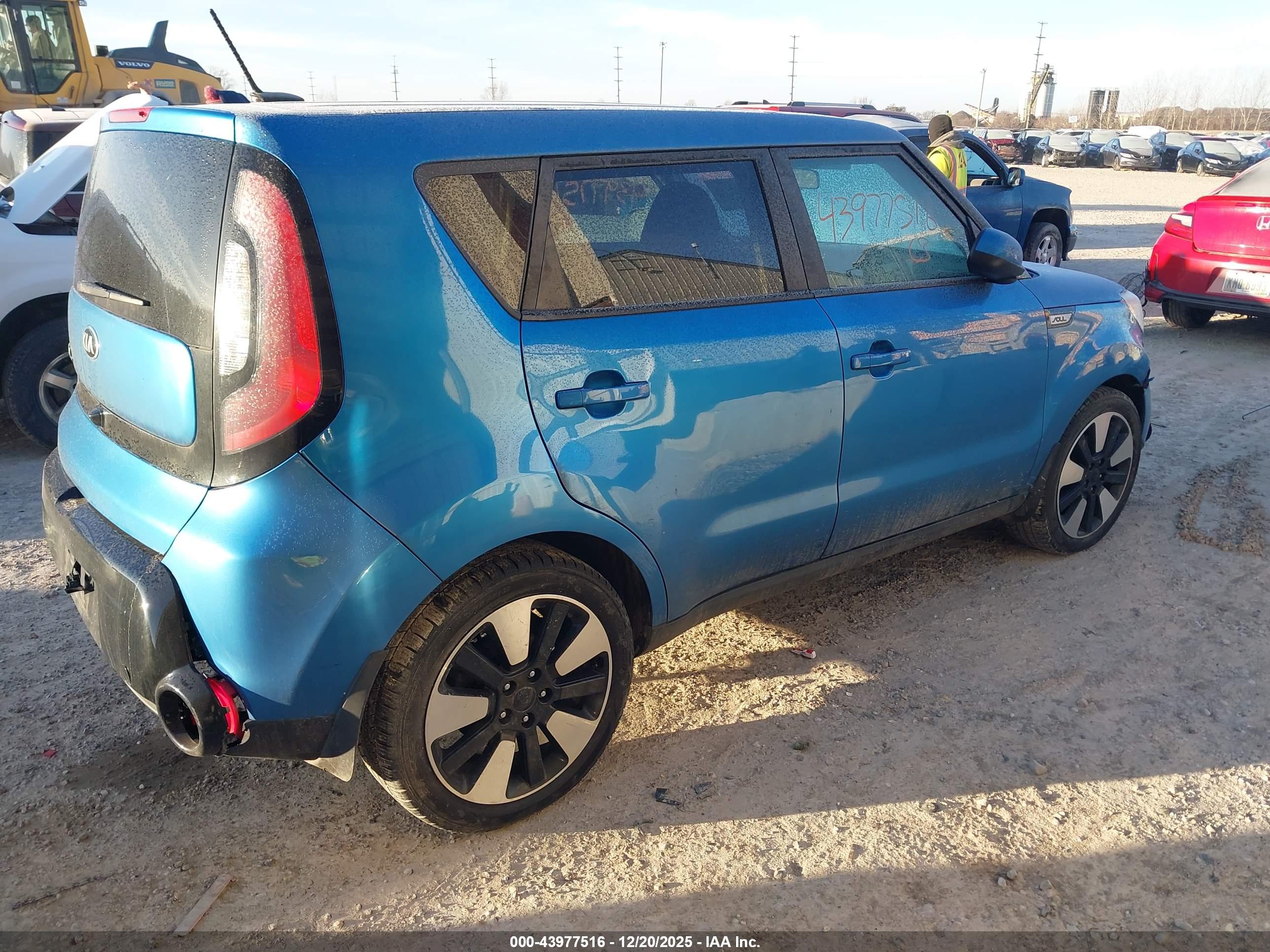 KIA SOUL image 4