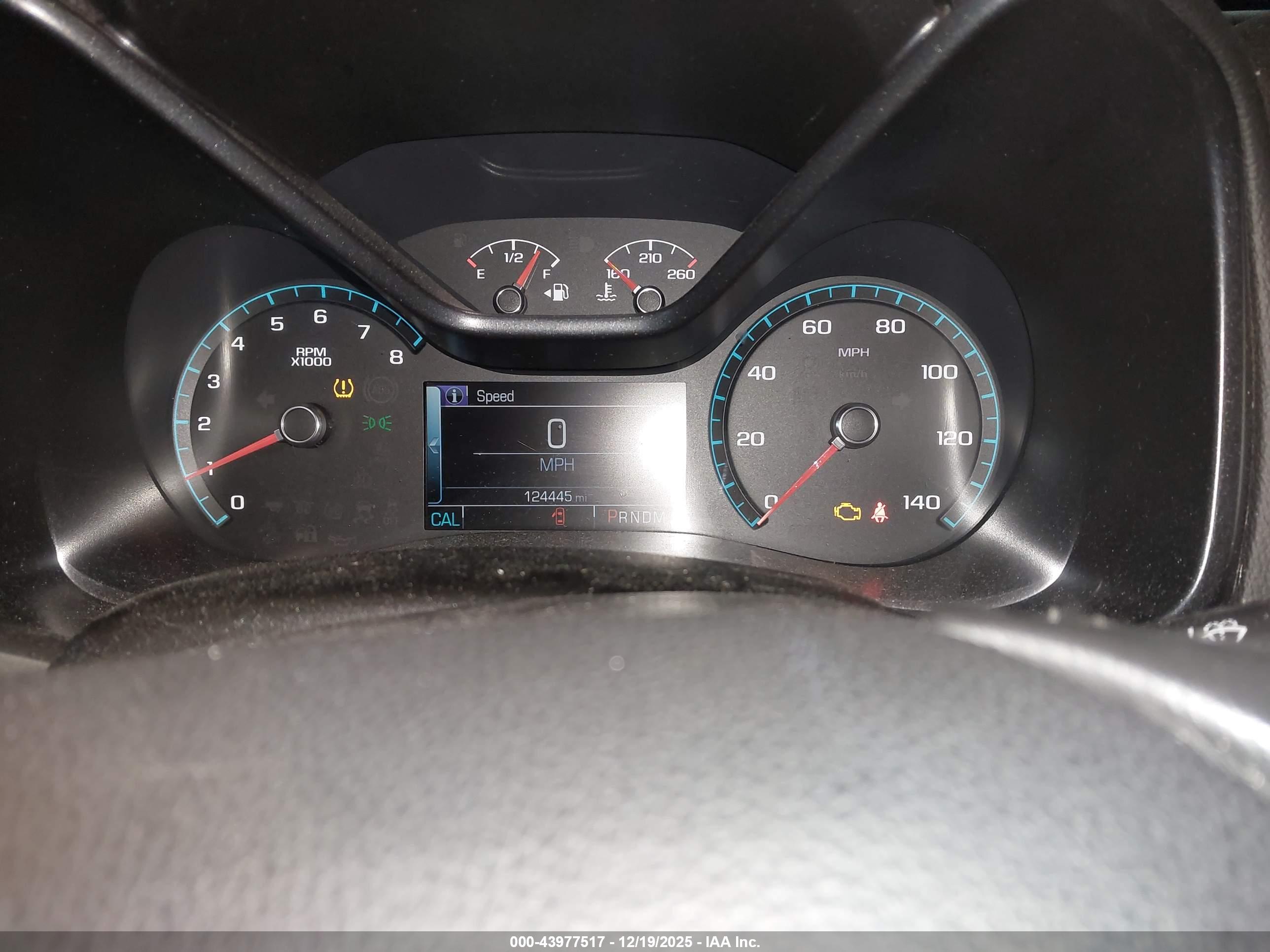 CHEVROLET COLORADO image 7