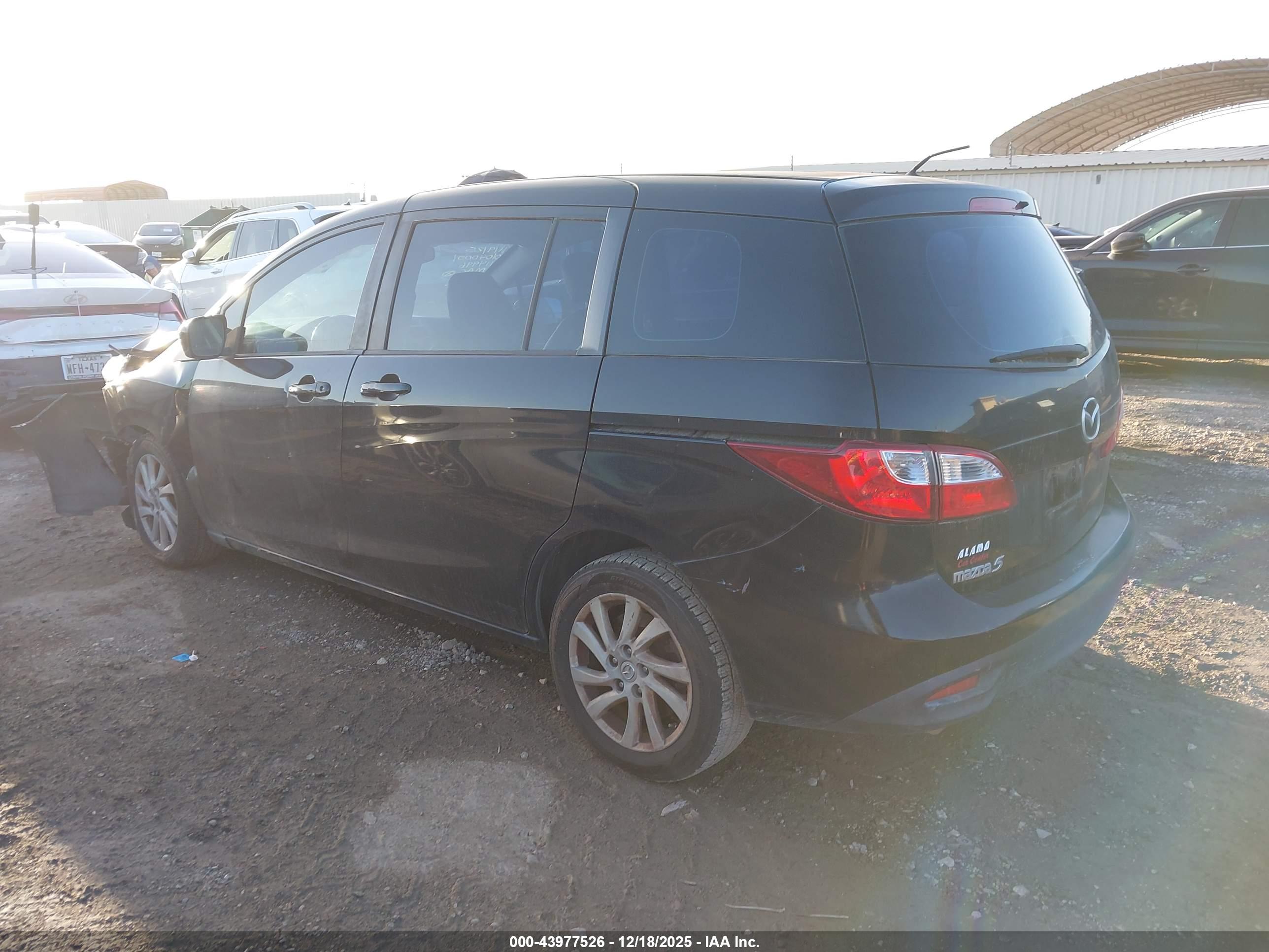 MAZDA MAZDA5 image 3