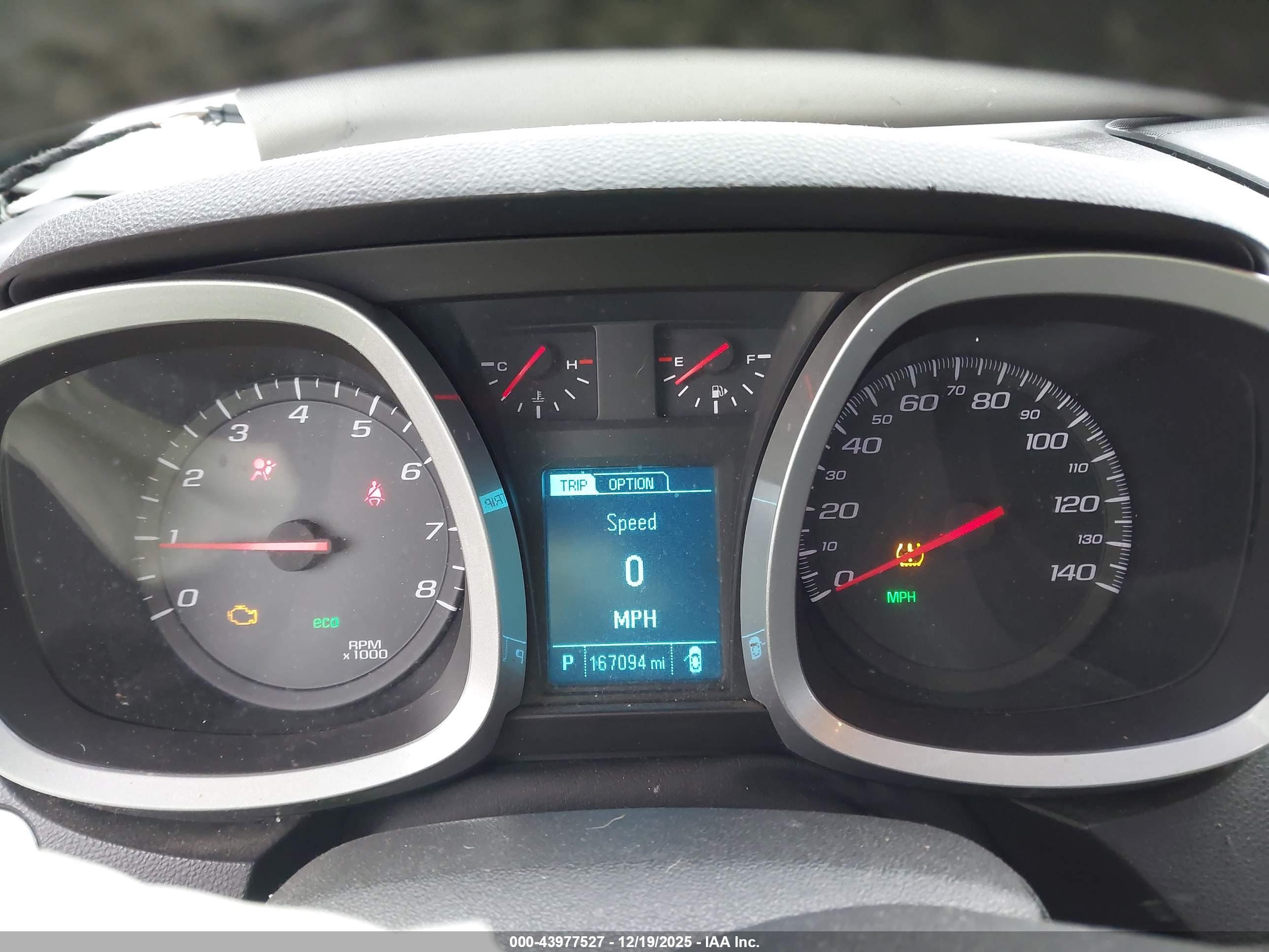 CHEVROLET EQUINOX image 7