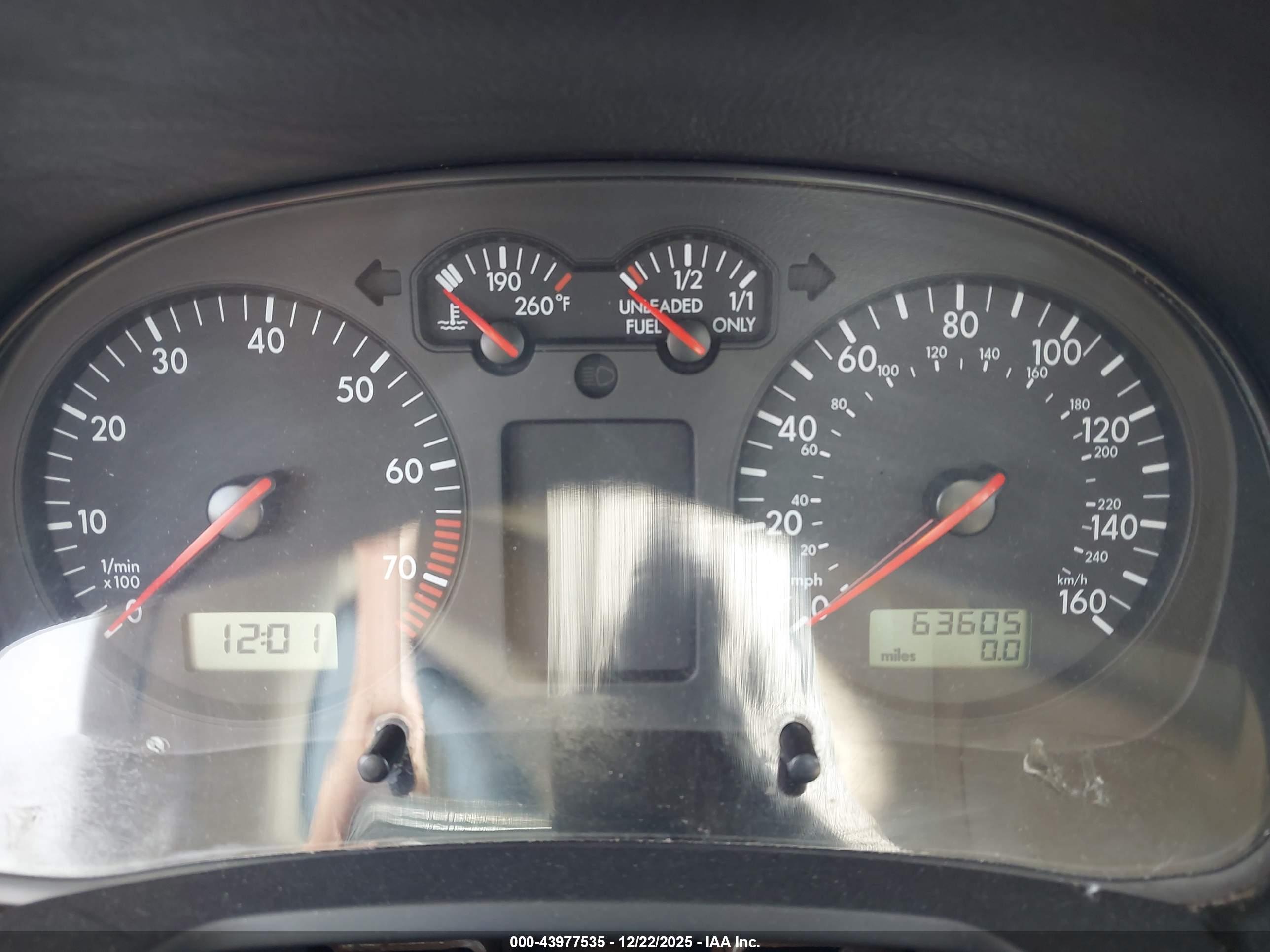 VOLKSWAGEN GOLF image 7