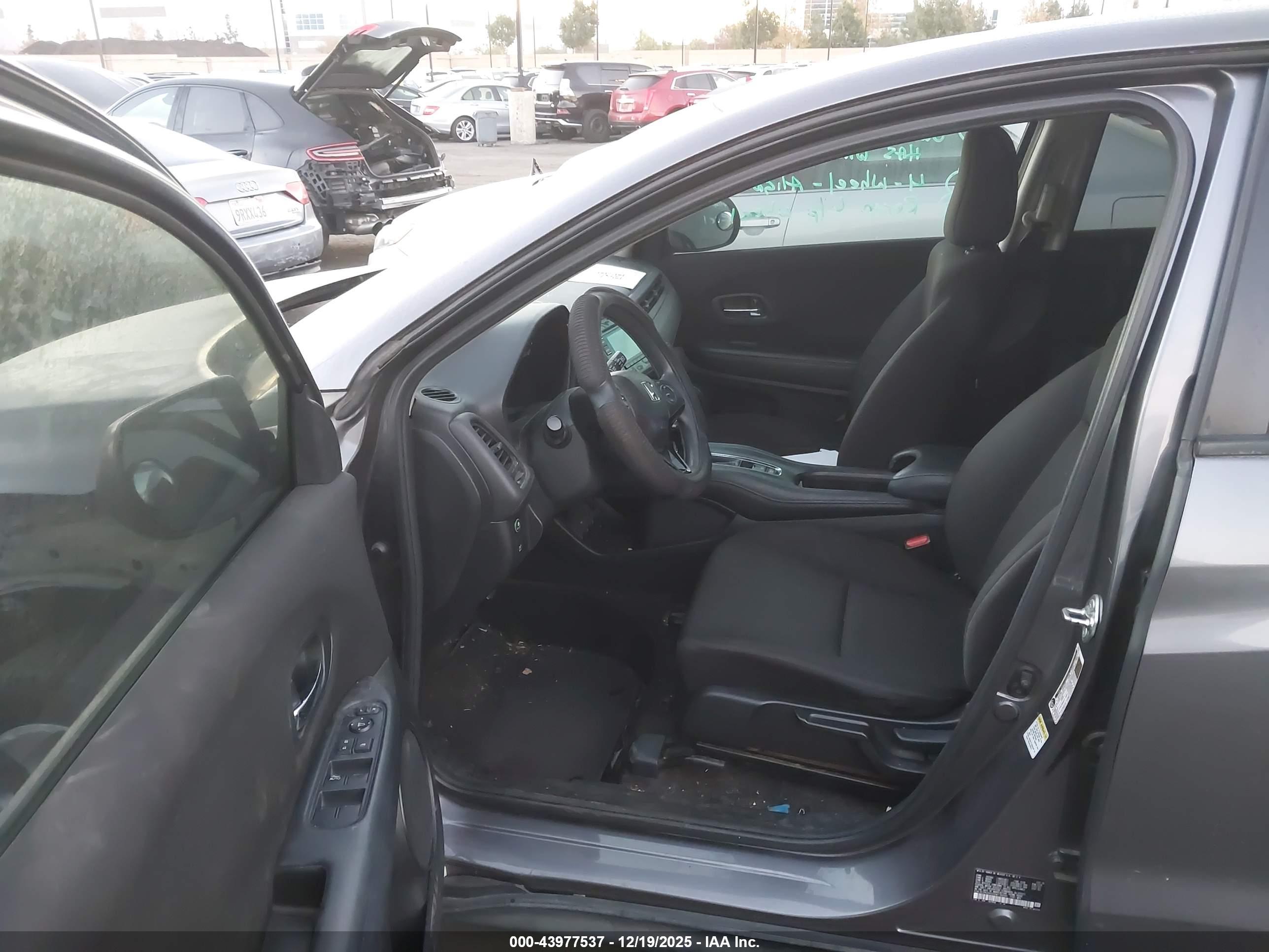 HONDA HR-V image 5