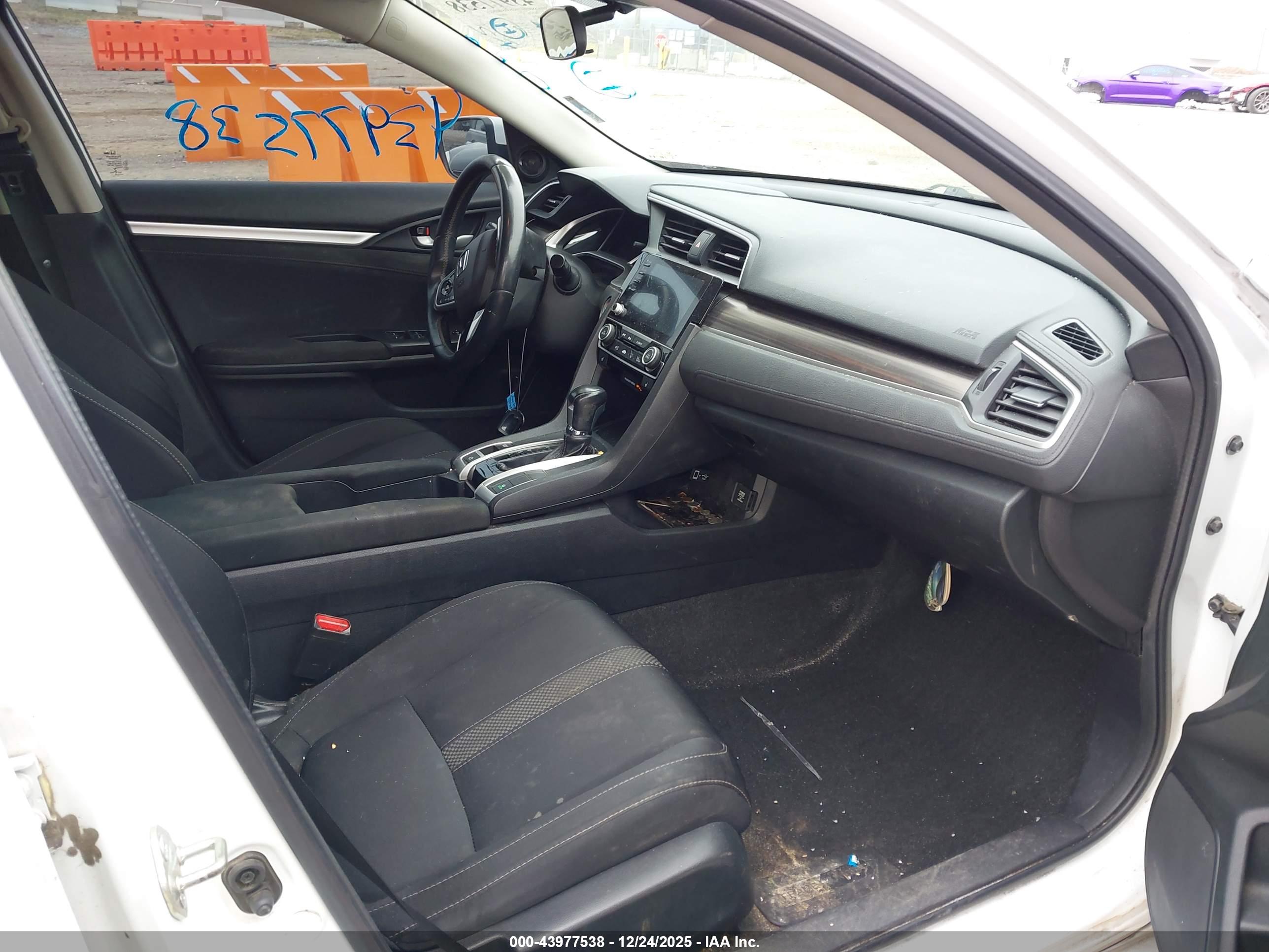 HONDA CIVIC image 5