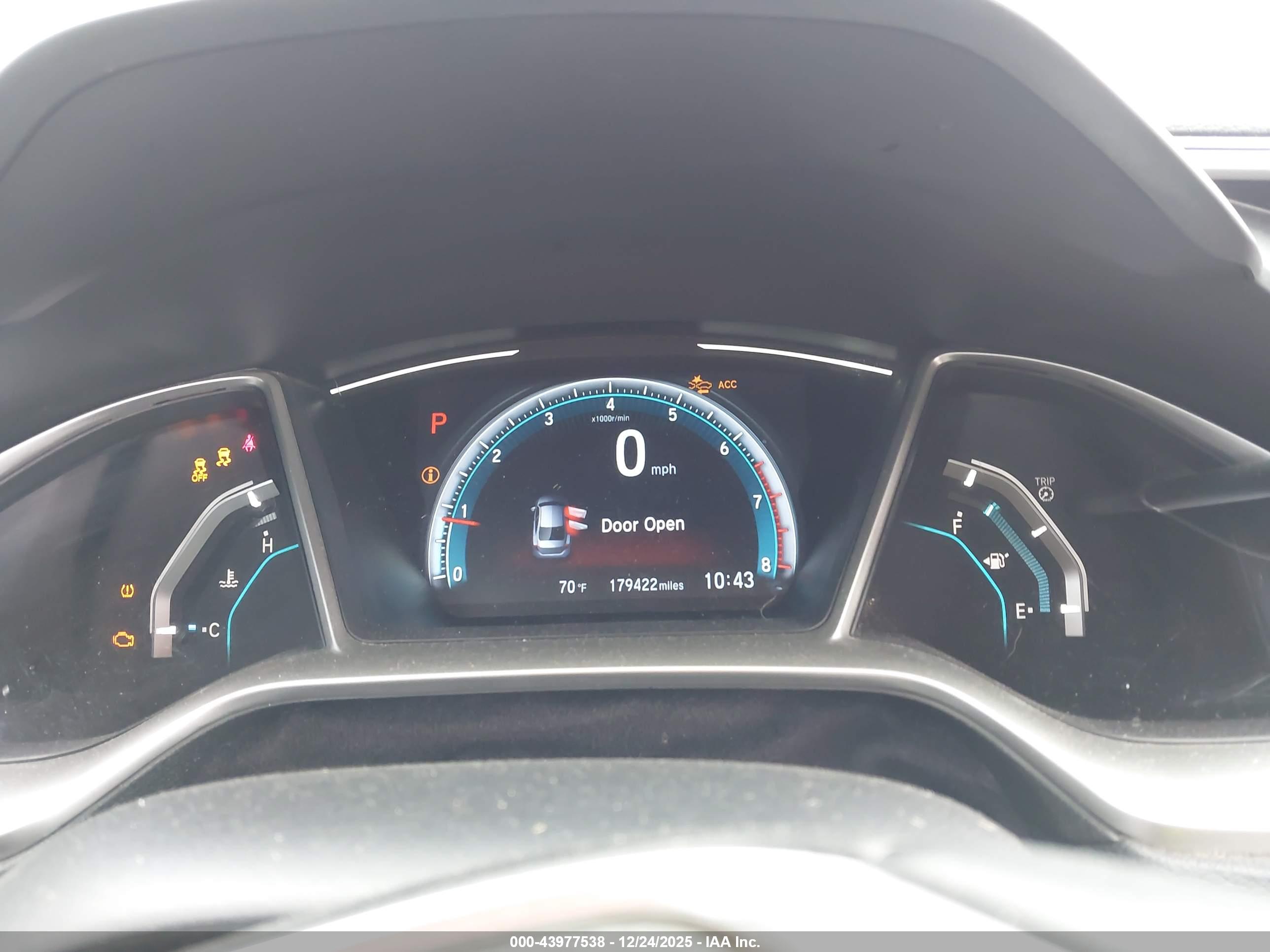 HONDA CIVIC image 7