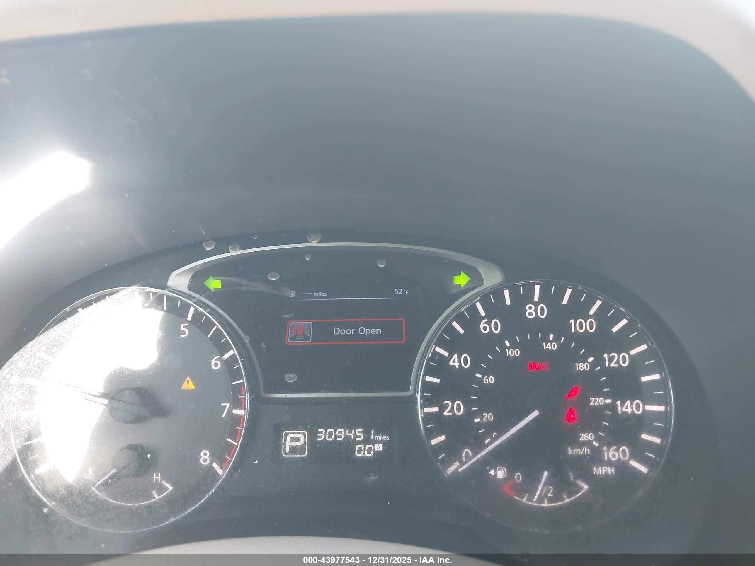 NISSAN PATHFINDER image 7