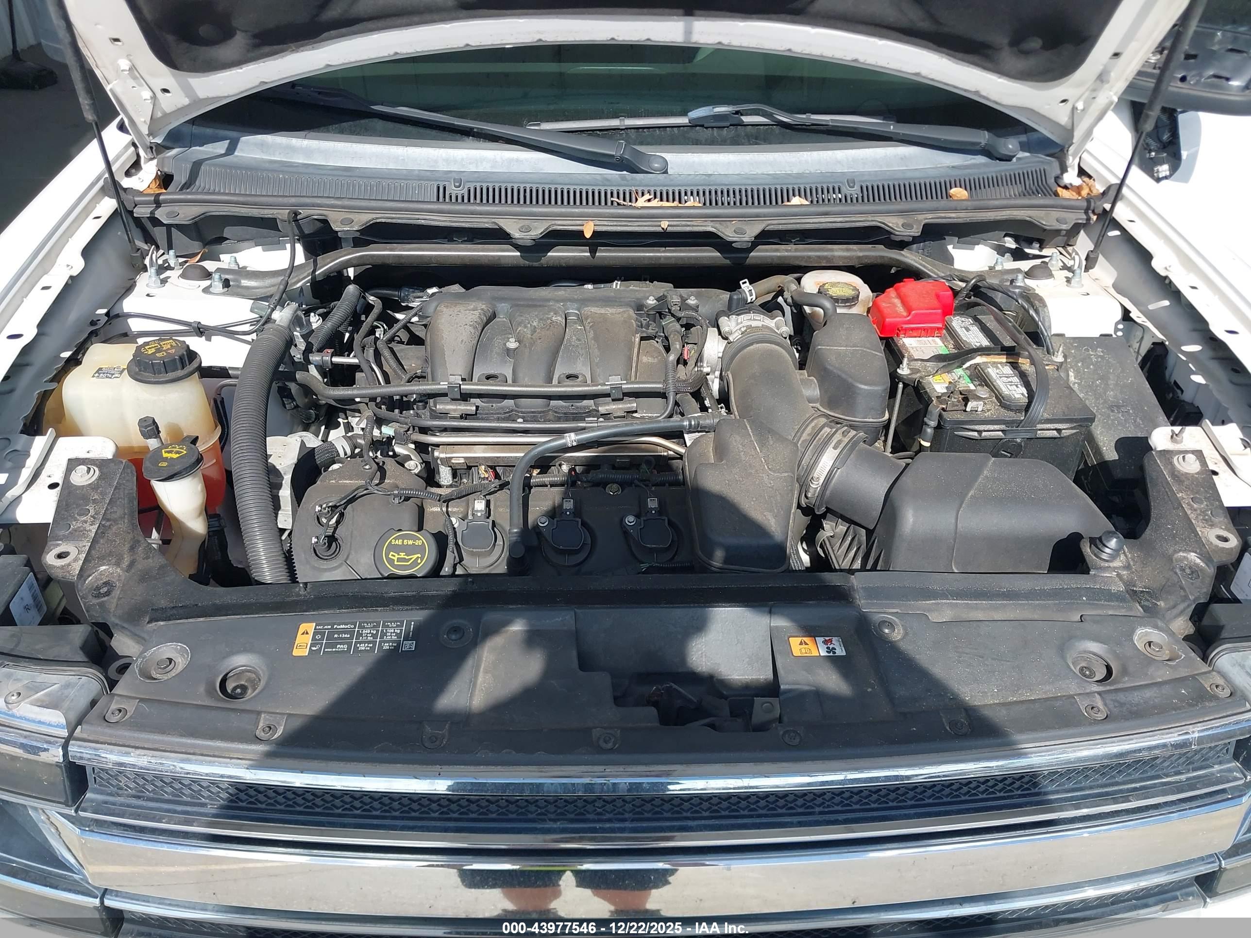 FORD FLEX image 10