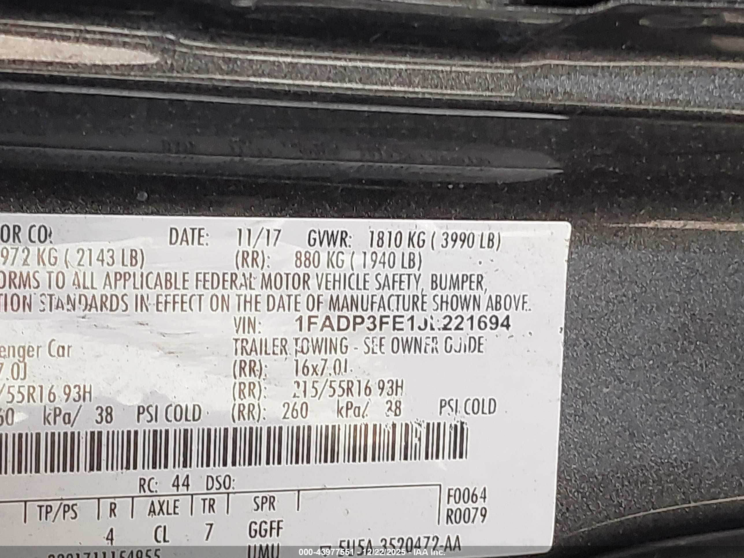 FORD FOCUS image 9