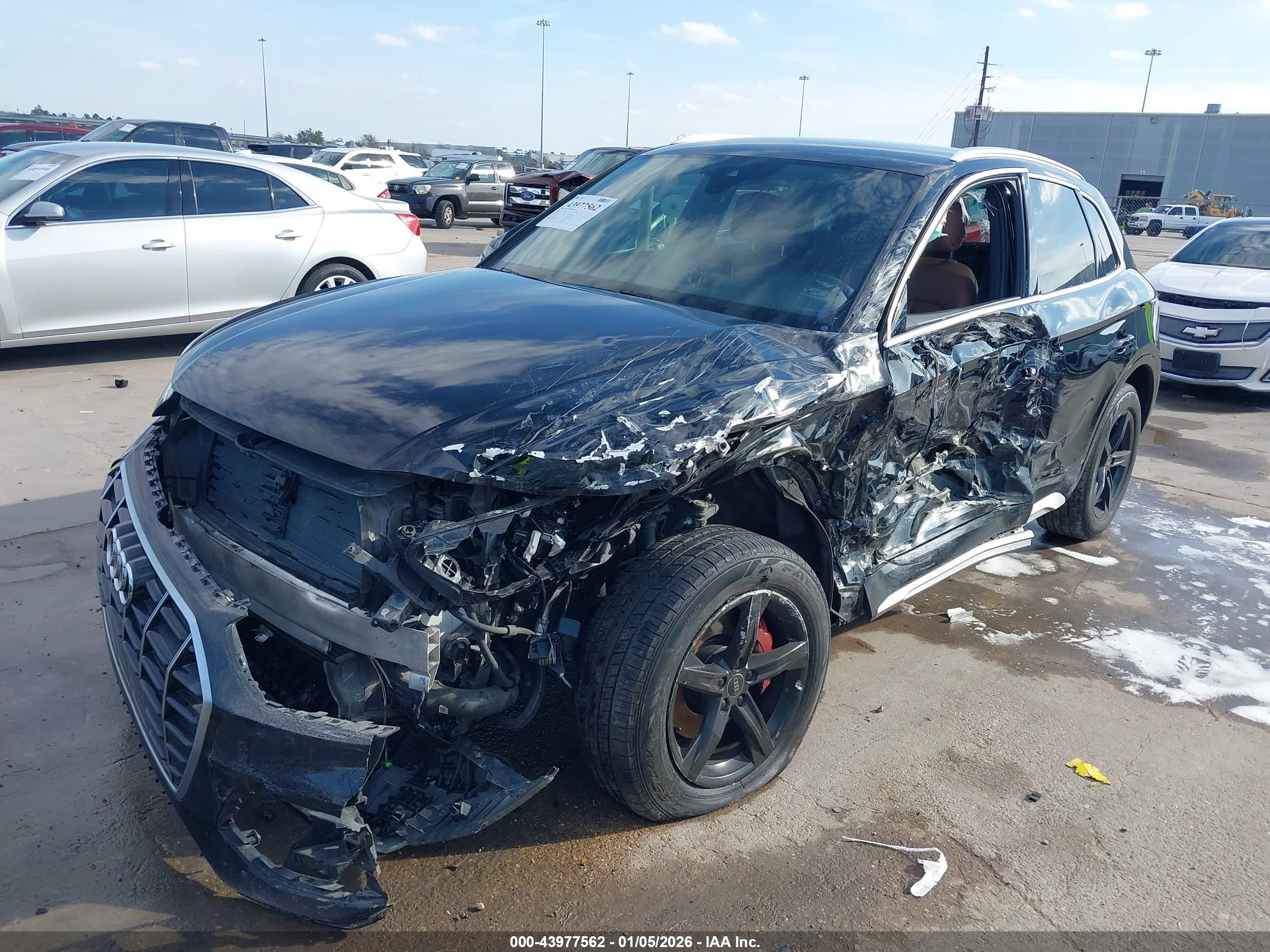 AUDI Q5 image 2