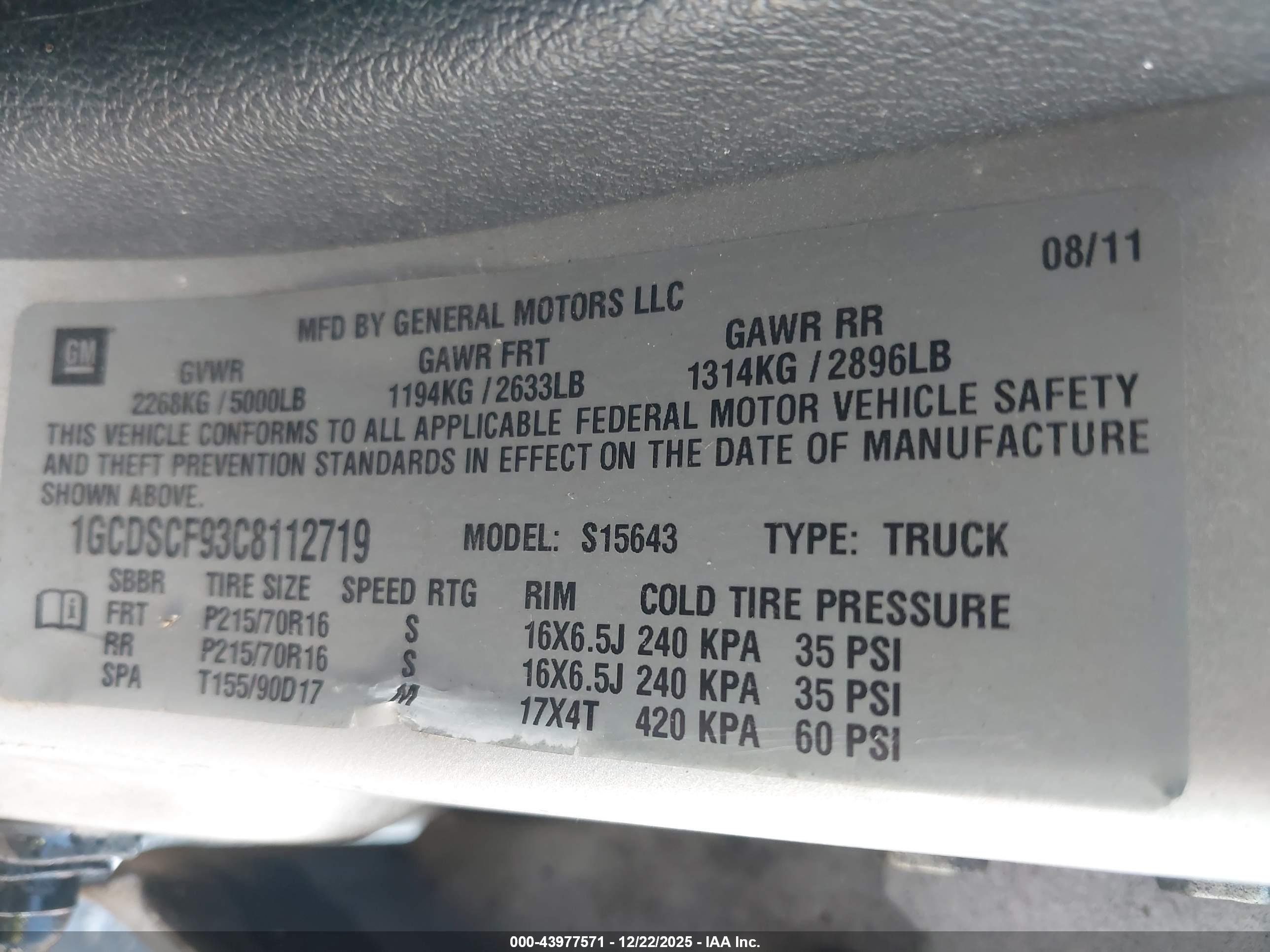 CHEVROLET COLORADO image 9