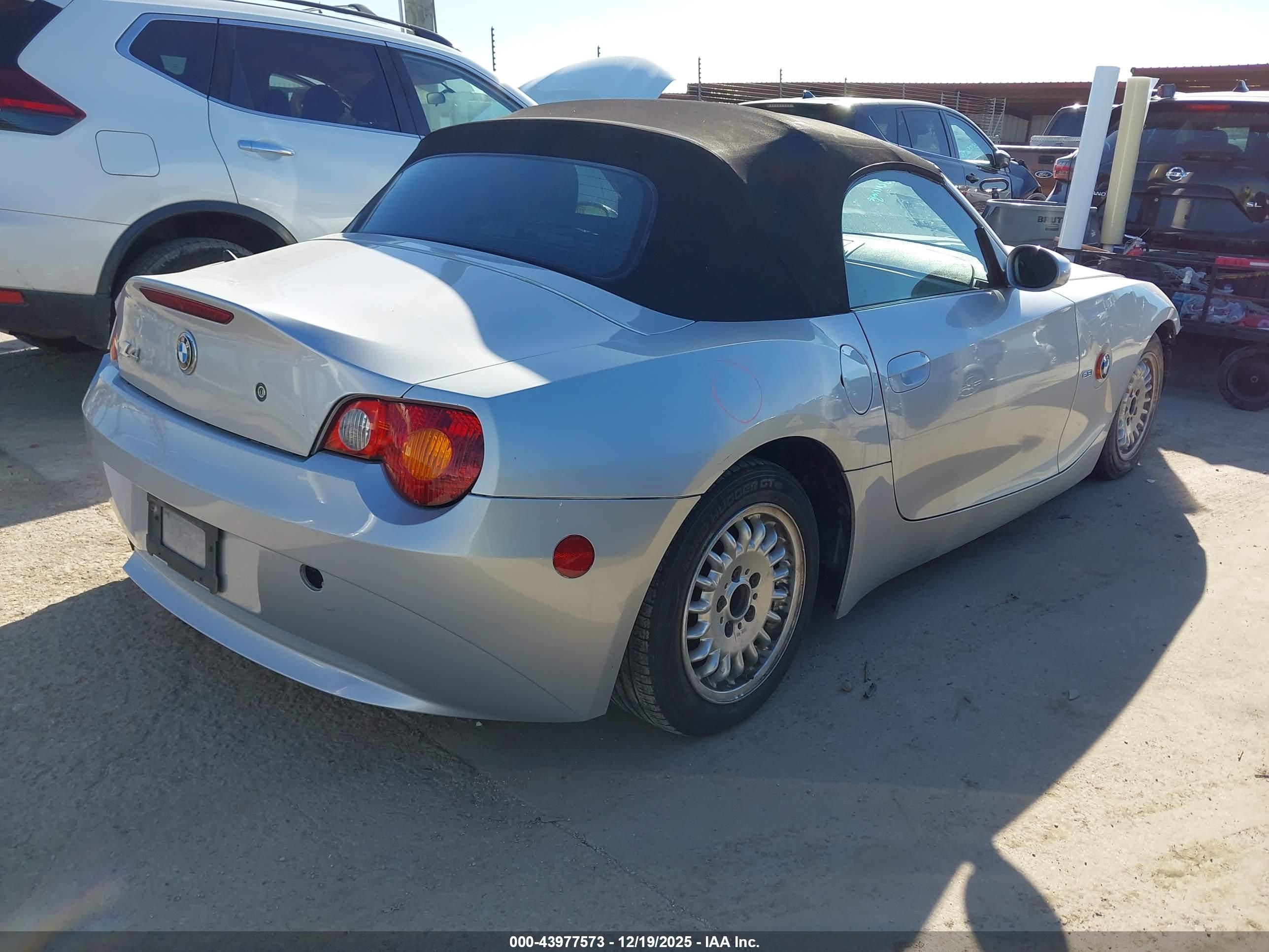 BMW Z4 image 4