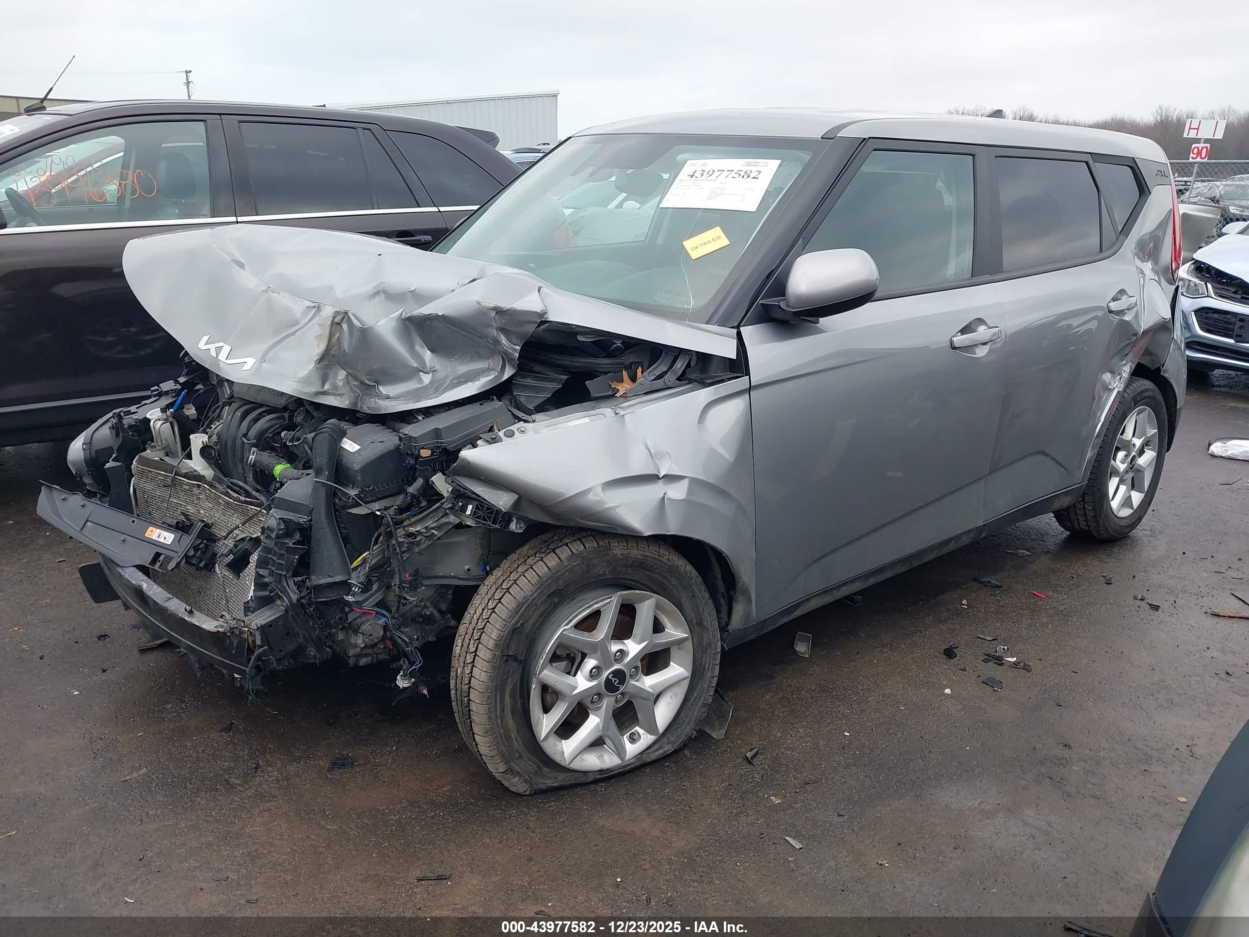 KIA SOUL image 2