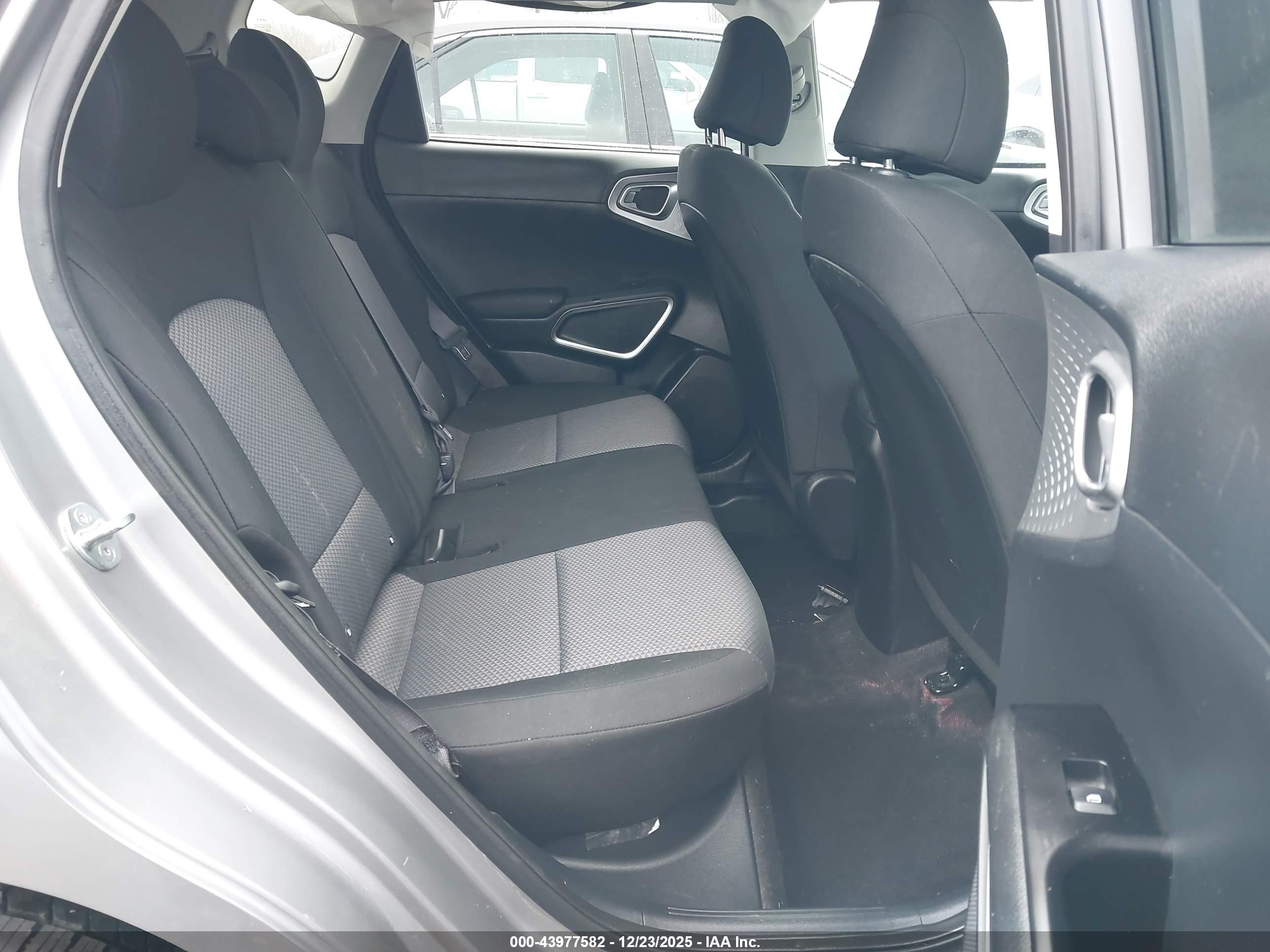 KIA SOUL image 8