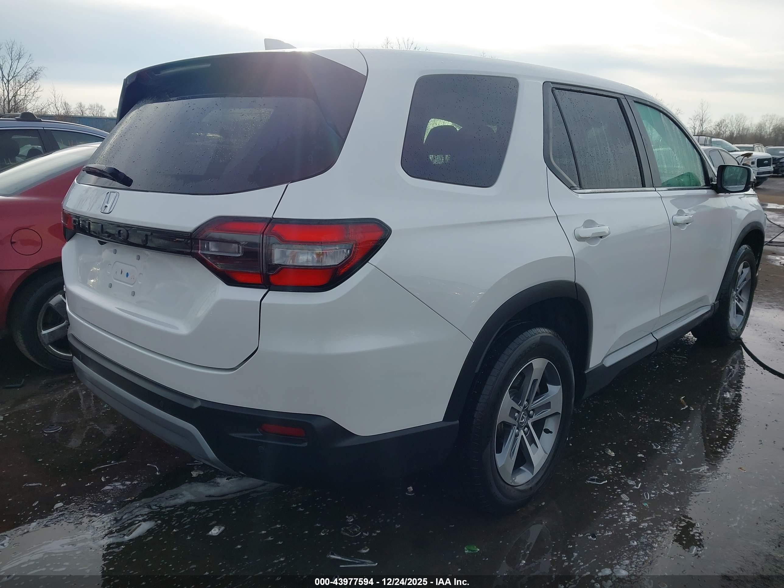 HONDA PILOT image 4