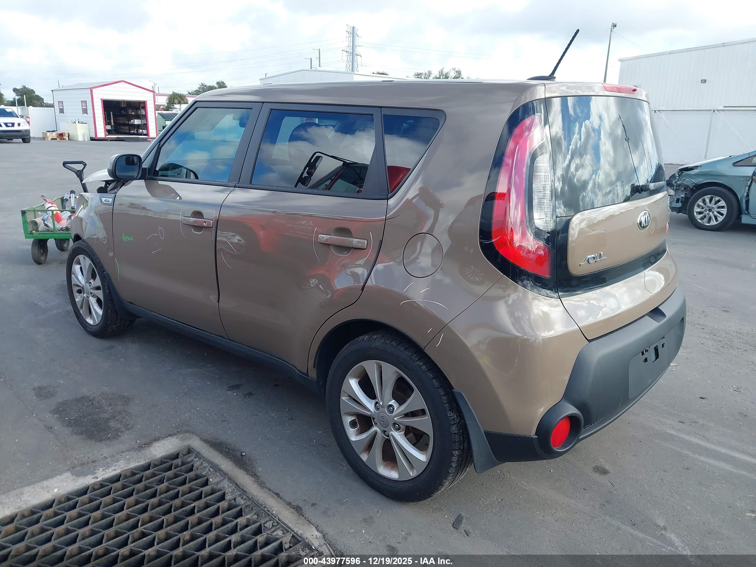 KIA SOUL image 3
