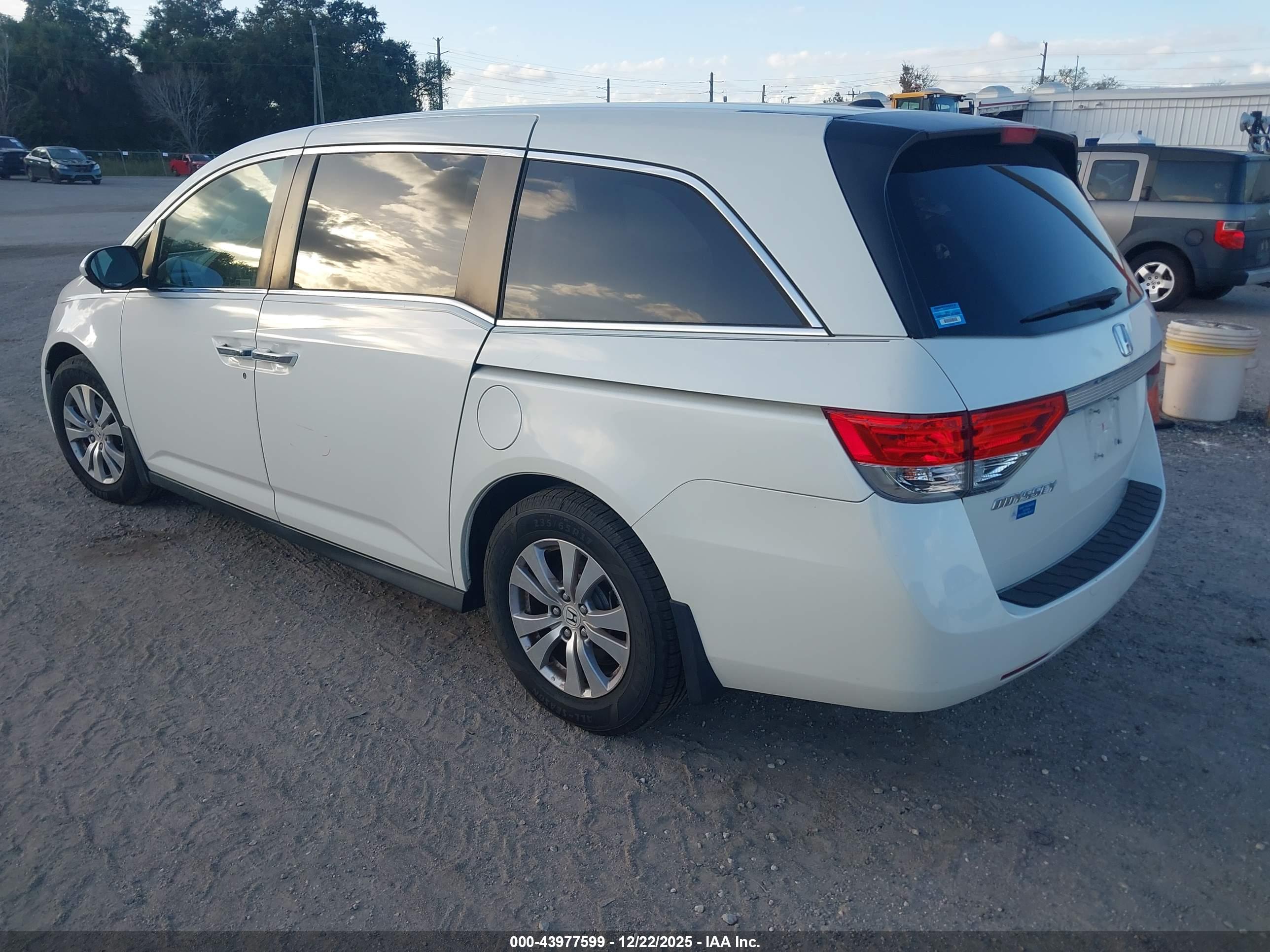 HONDA ODYSSEY image 3