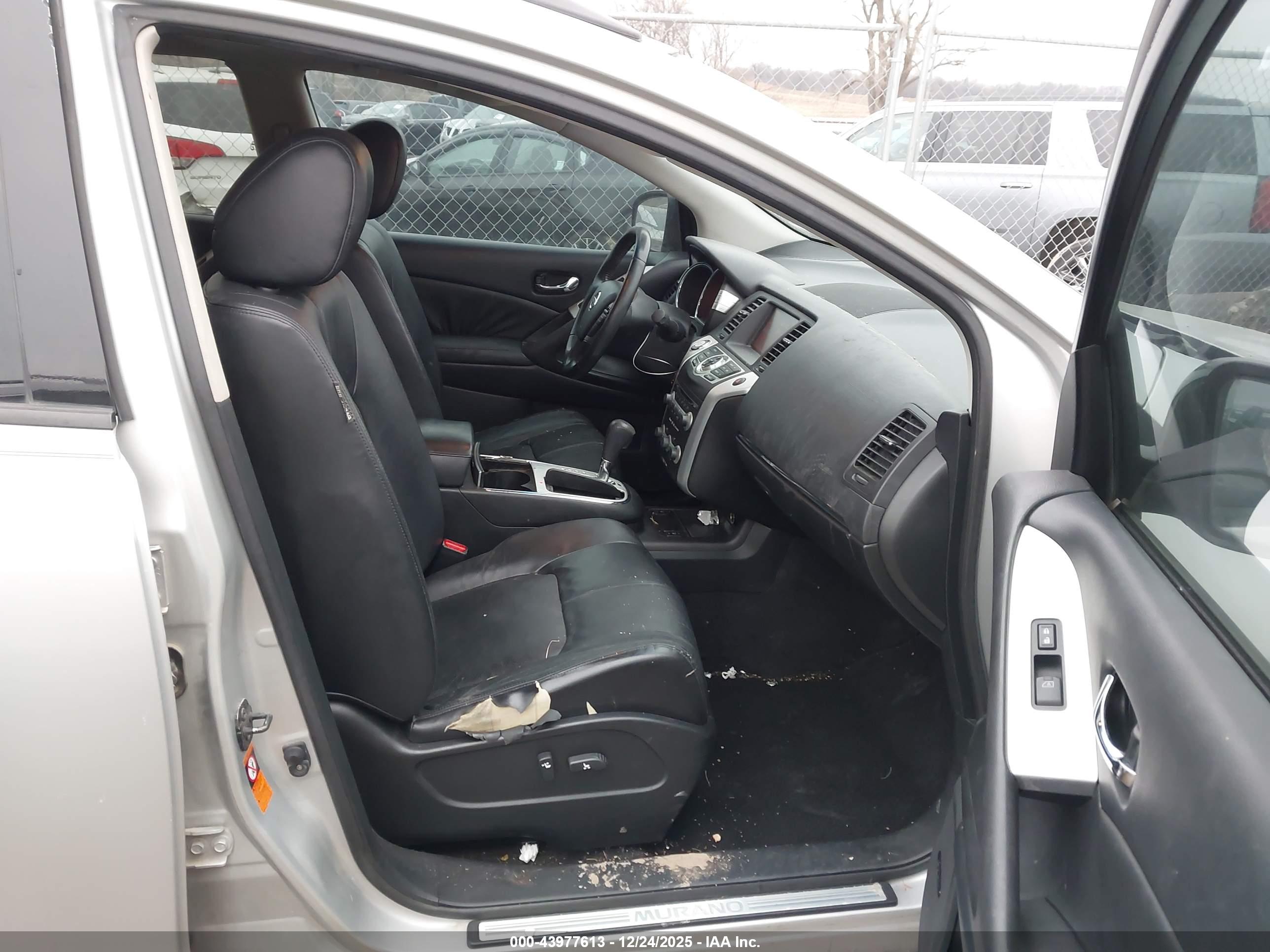 NISSAN MURANO image 5