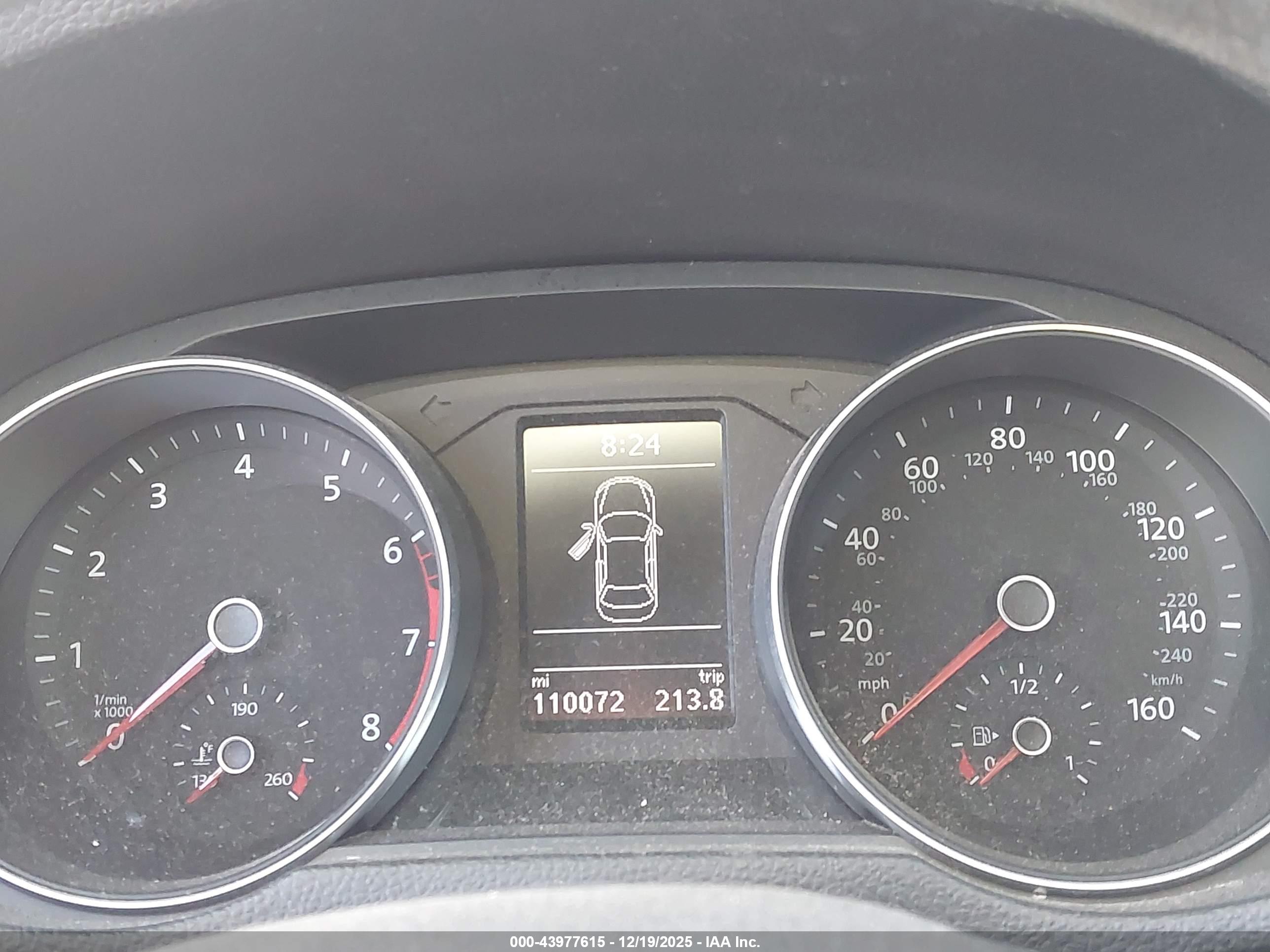 VOLKSWAGEN PASSAT image 7