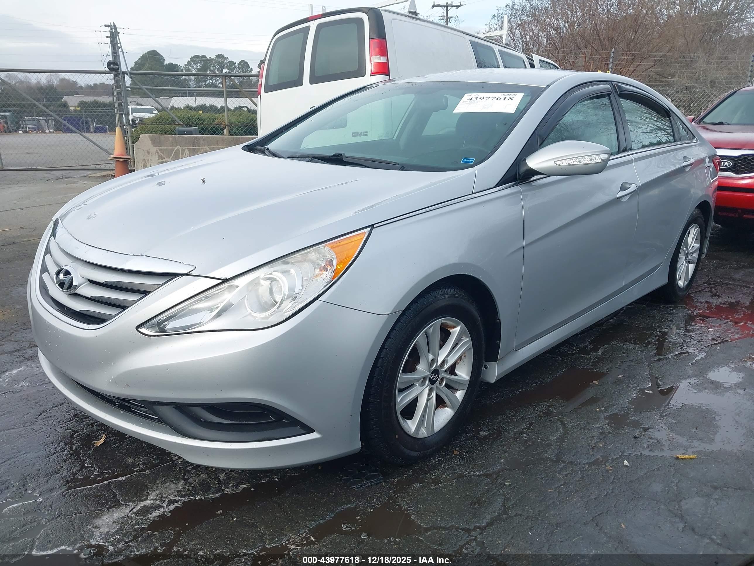HYUNDAI SONATA image 2