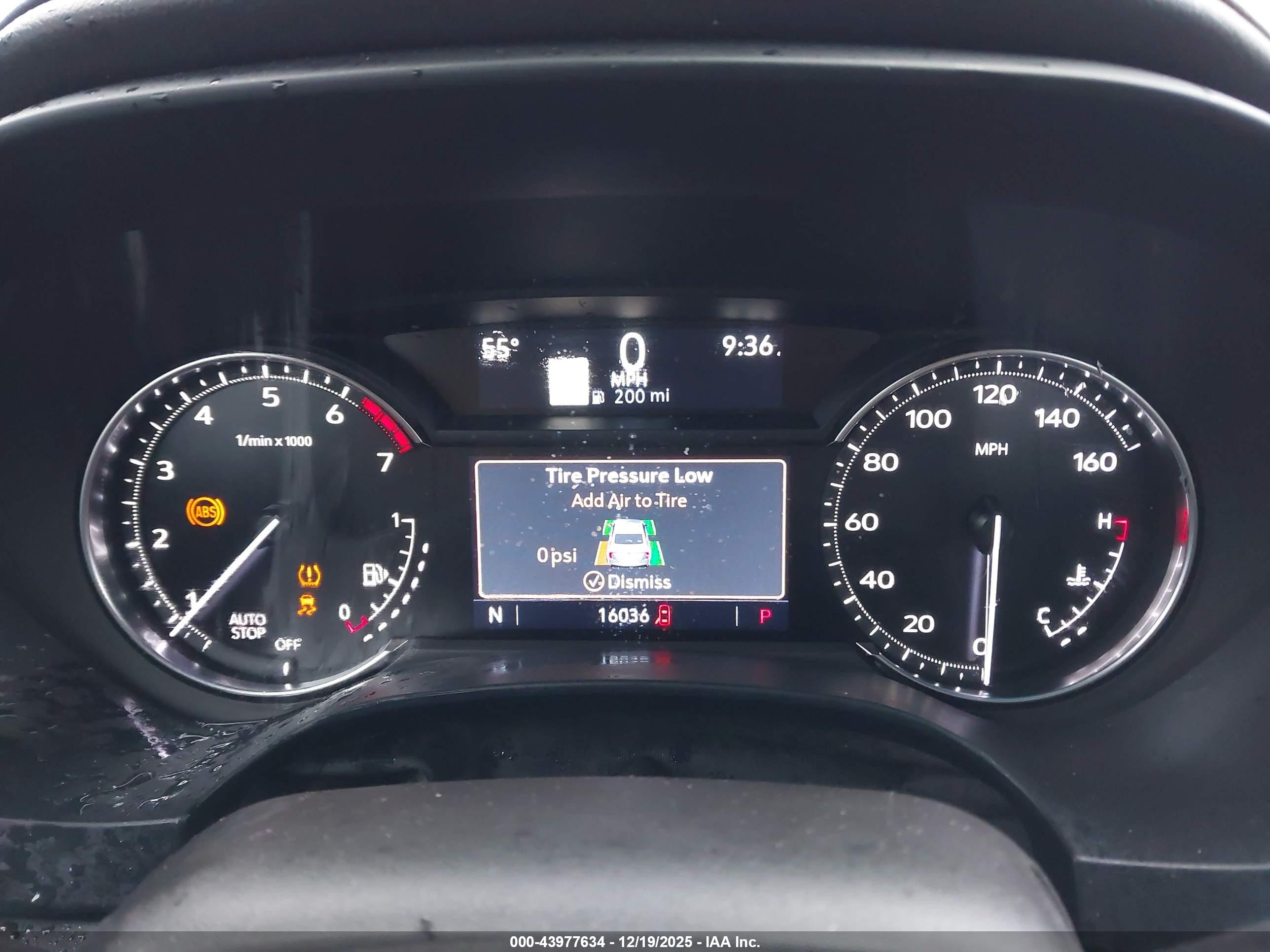 CADILLAC CT4 image 7