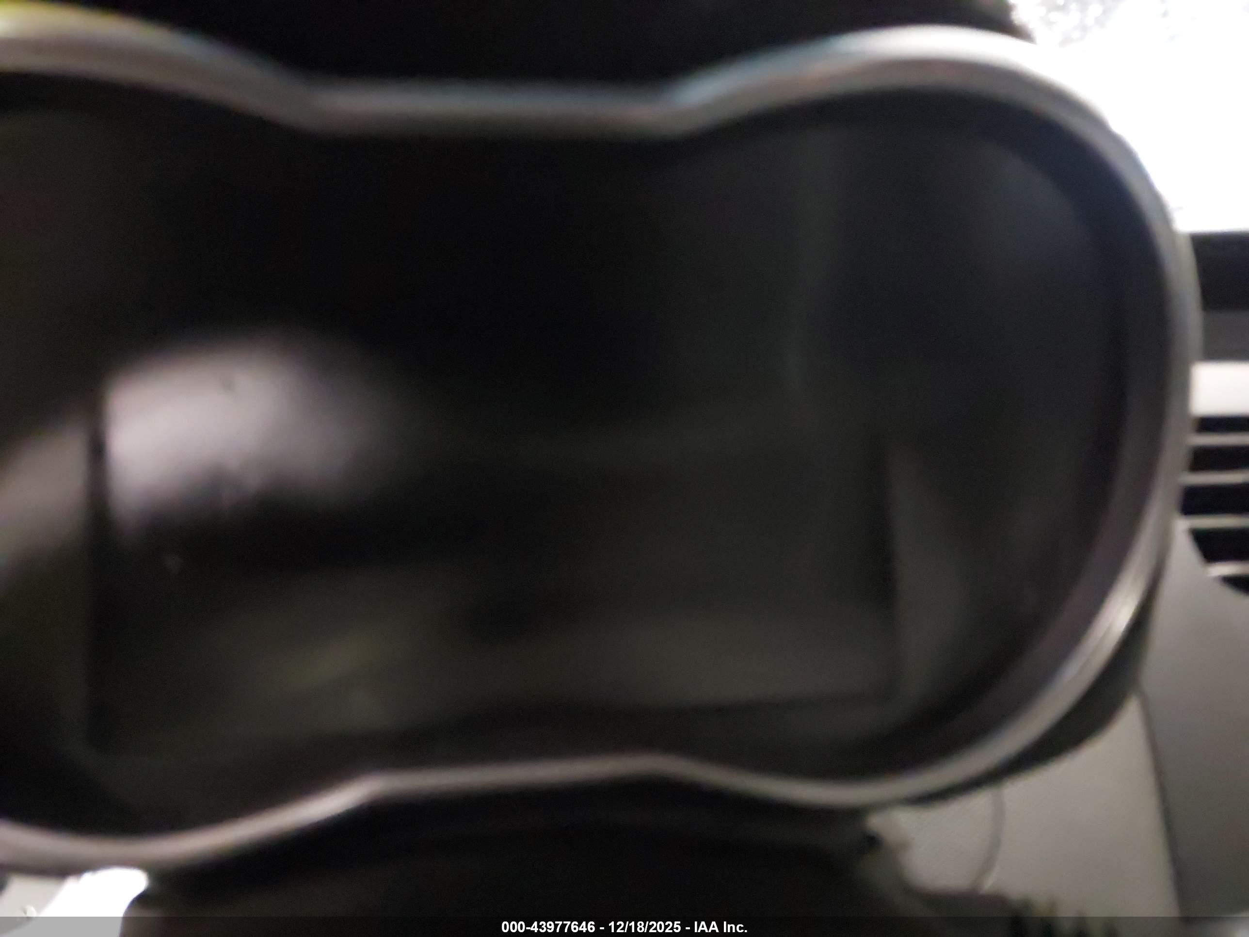 CHEVROLET SPARK image 7