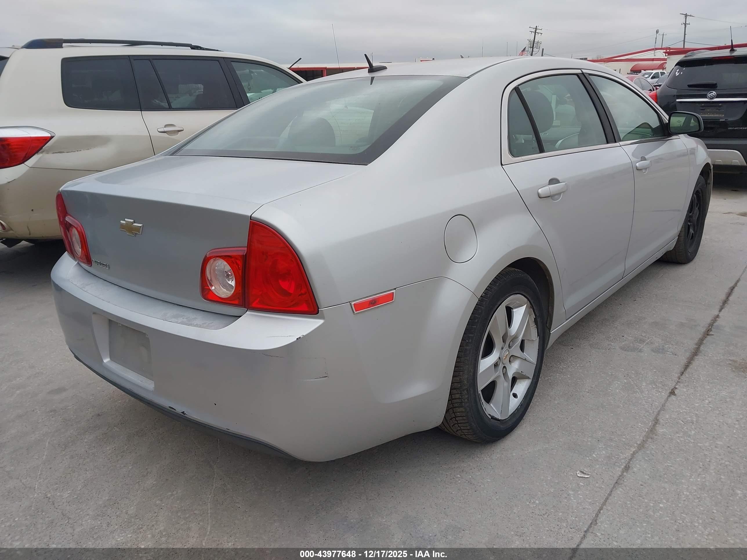 CHEVROLET MALIBU image 4