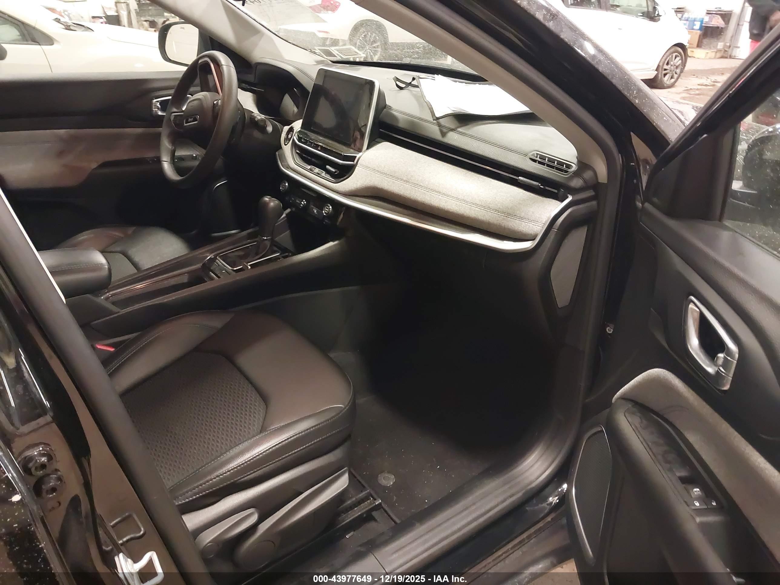 JEEP COMPASS image 5
