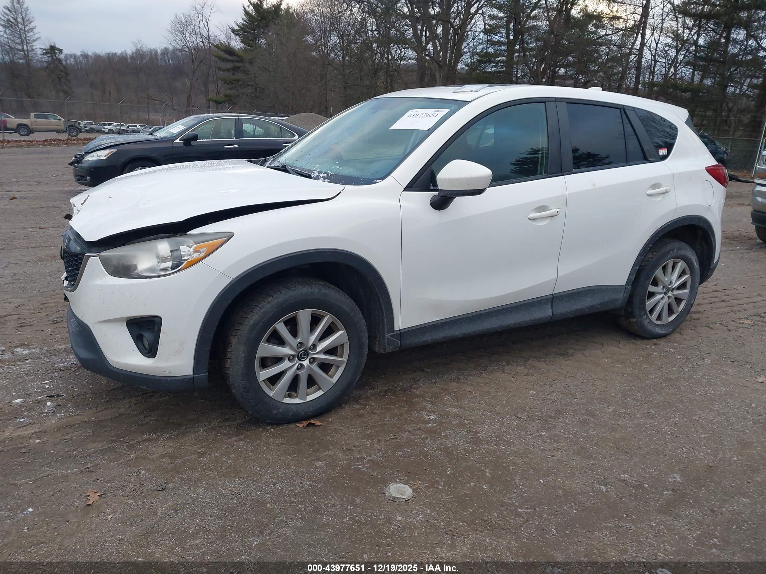 MAZDA CX-5 image 2
