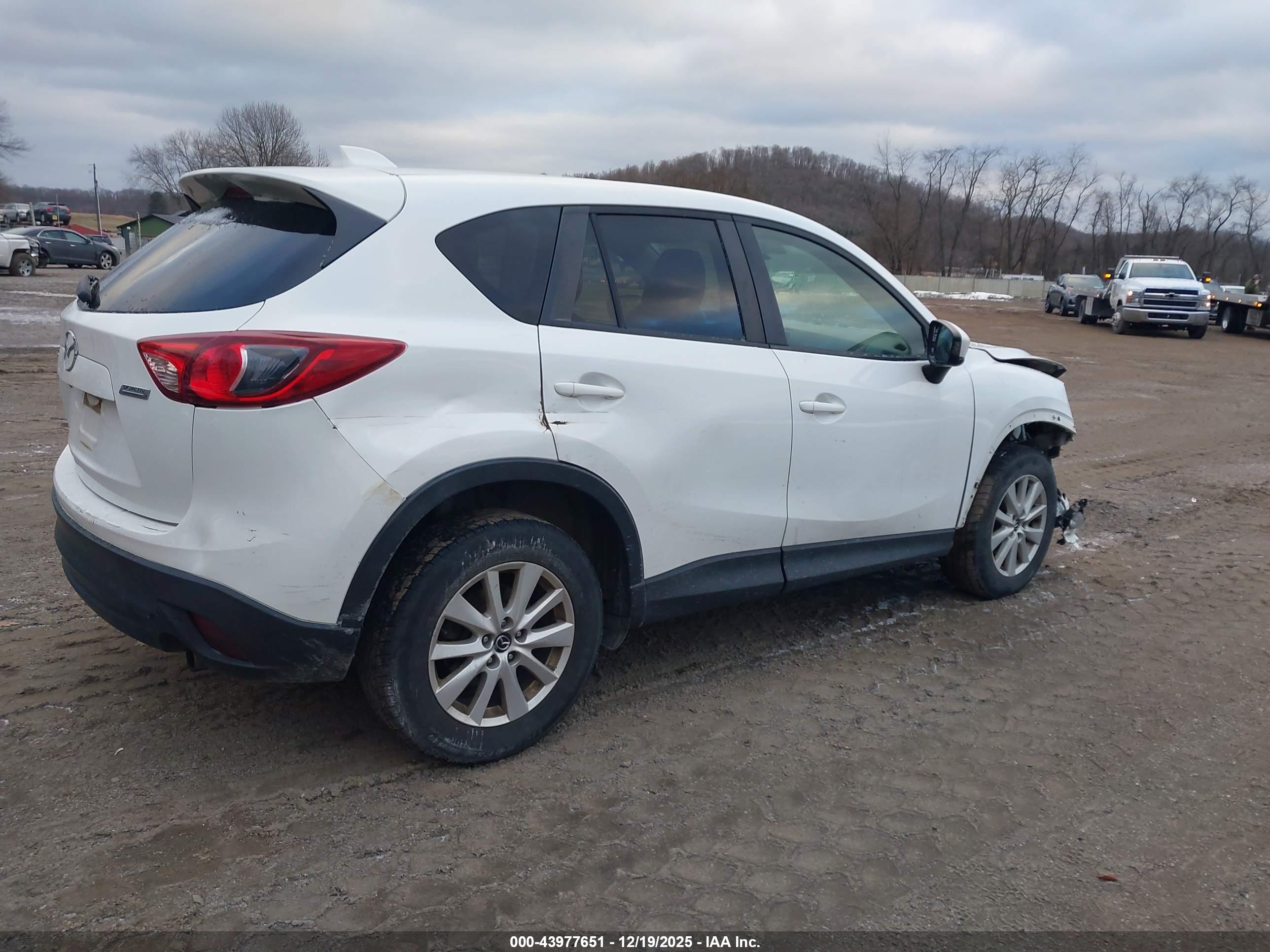 MAZDA CX-5 image 4