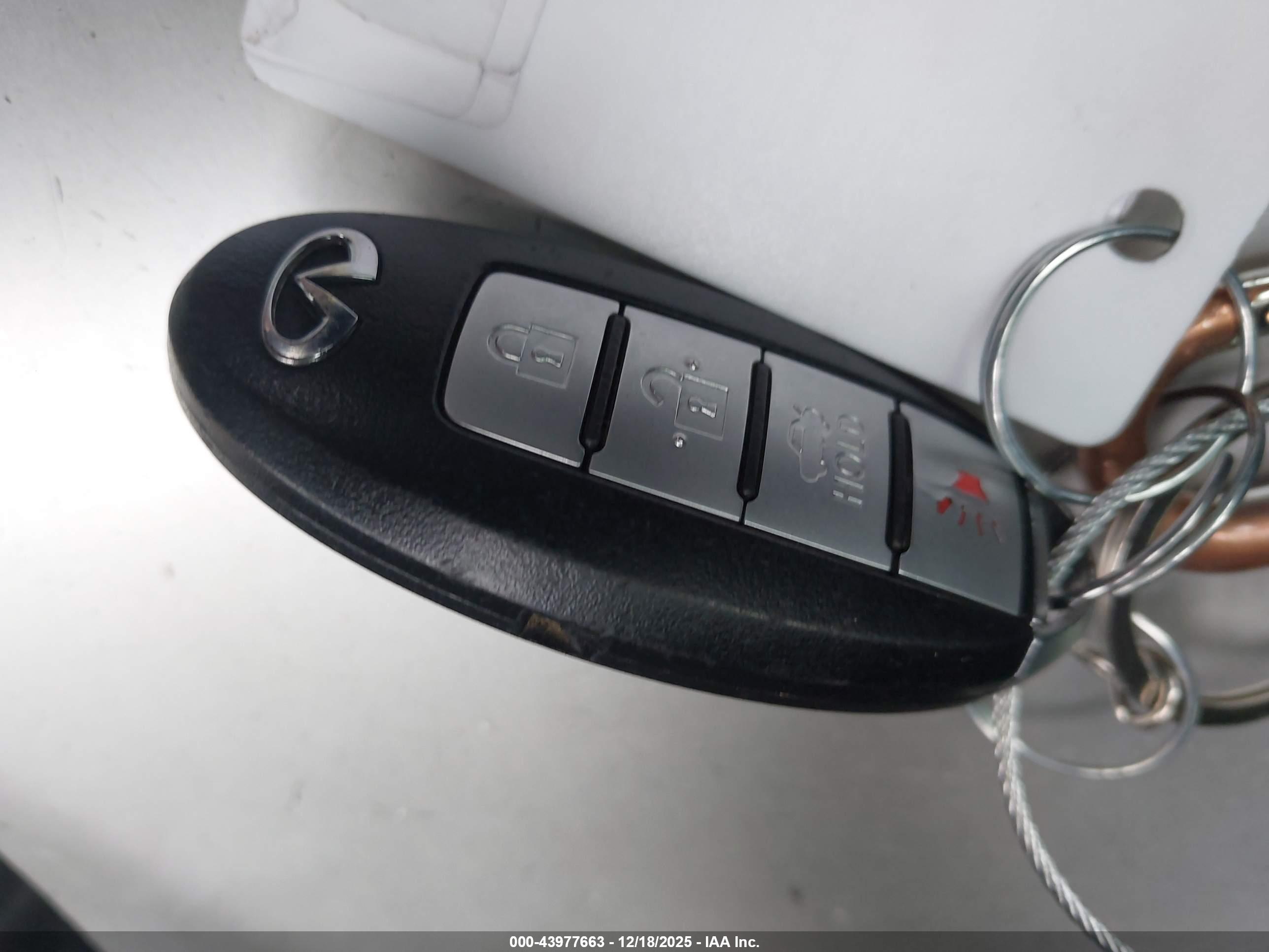 INFINITI G25 image 11