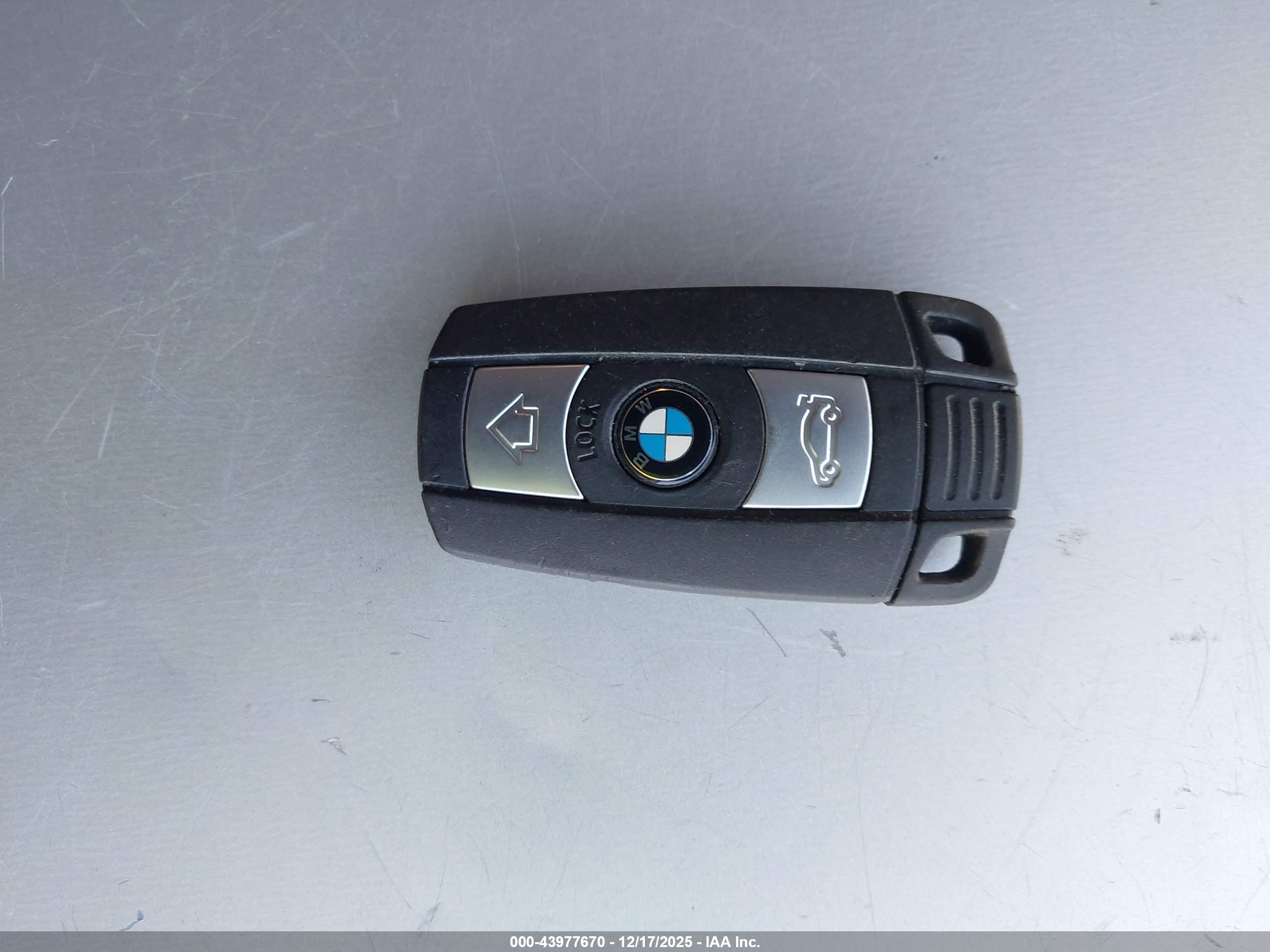 BMW 535I image 11