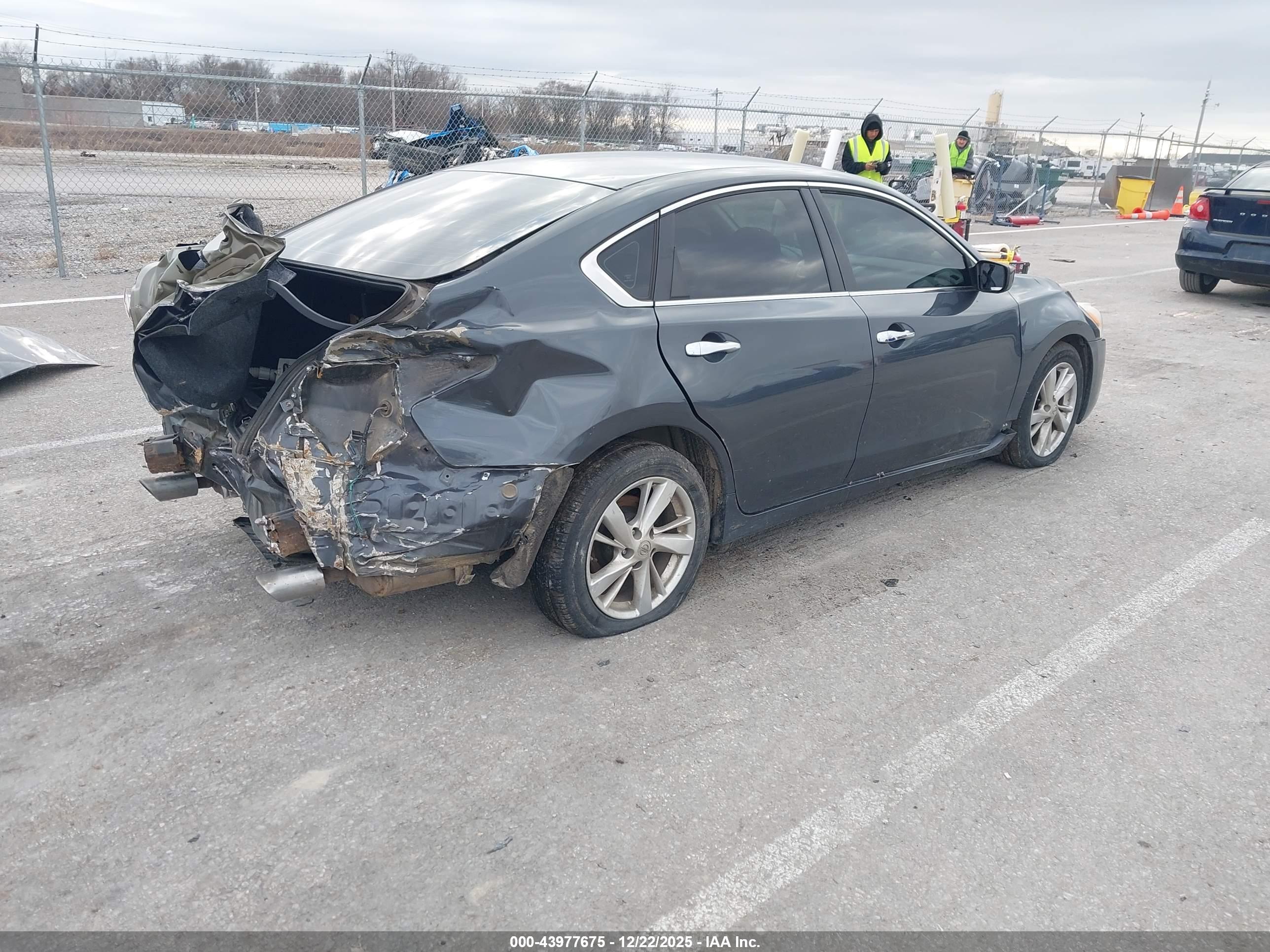 NISSAN ALTIMA image 4