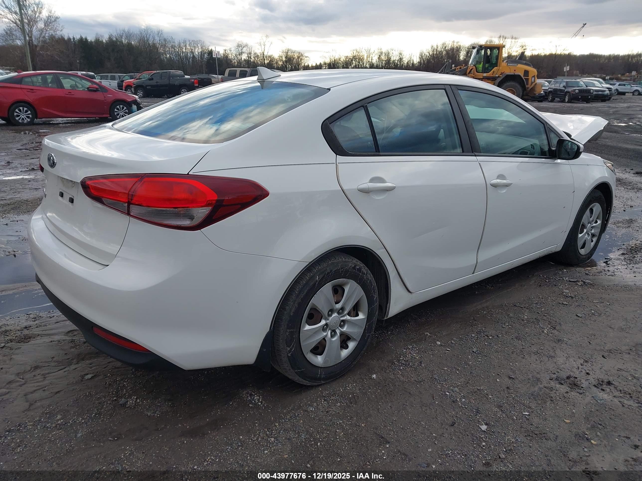 KIA FORTE image 4