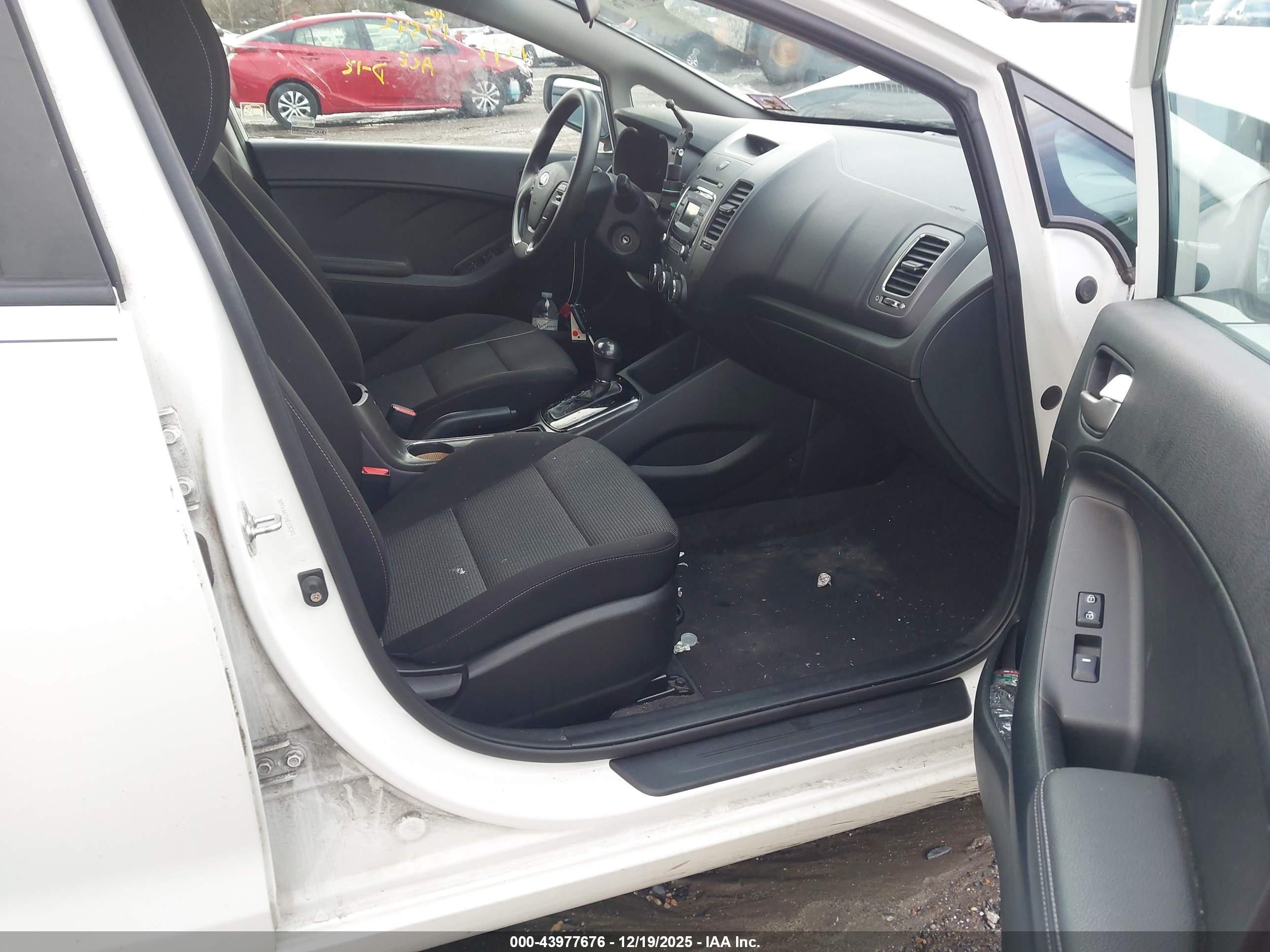KIA FORTE image 5