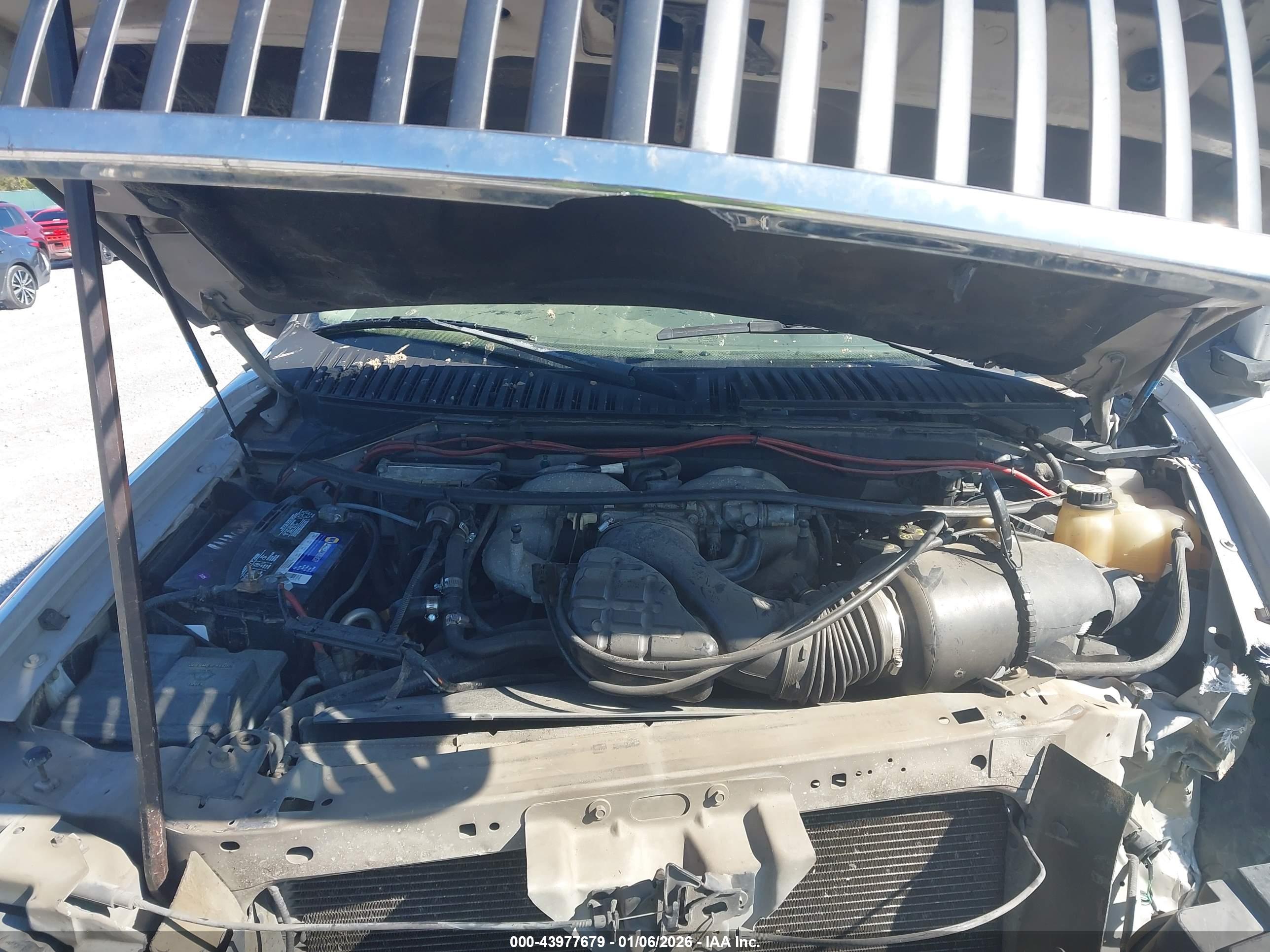 LINCOLN NAVIGATOR image 10