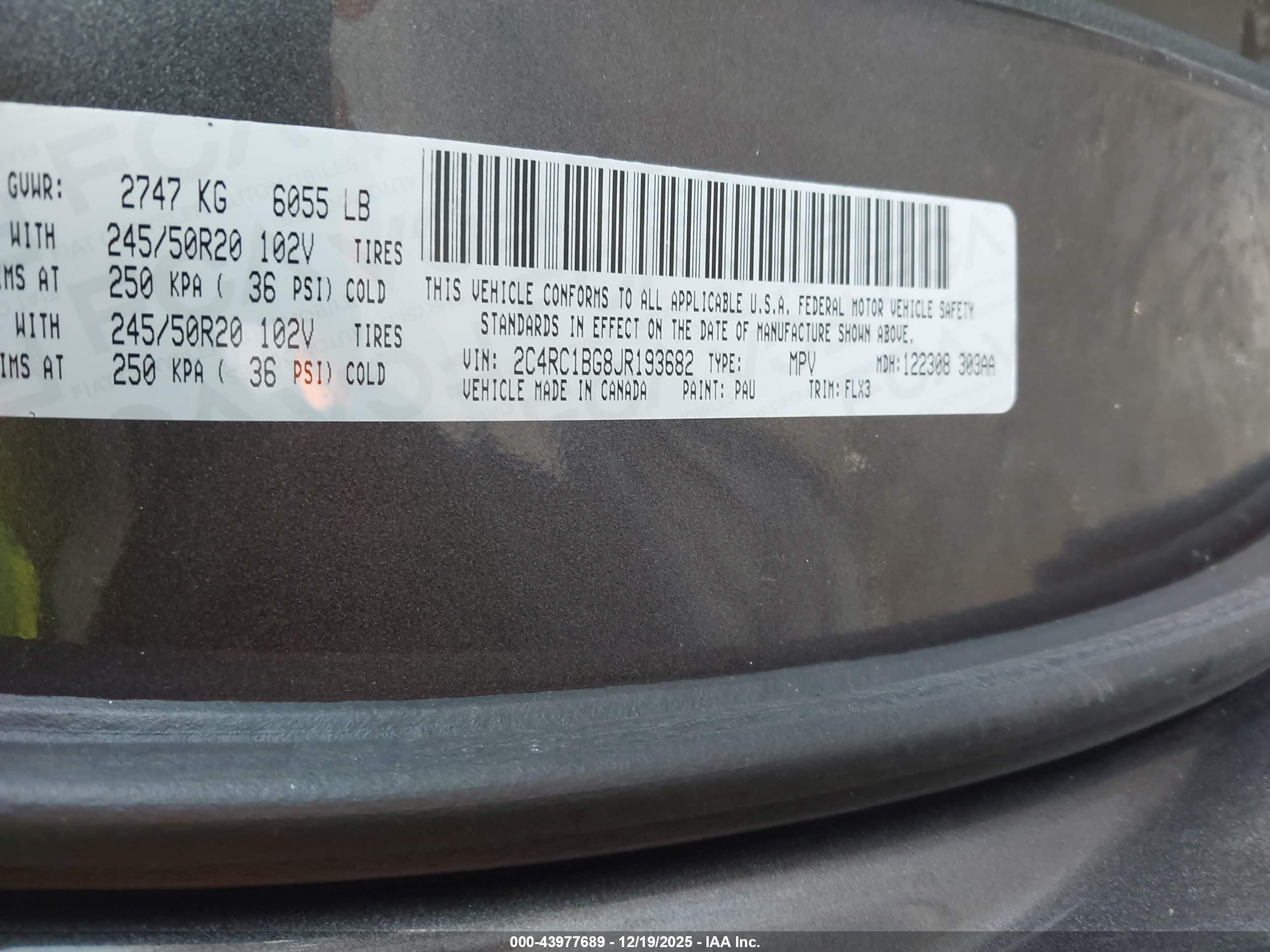 CHRYSLER PACIFICA image 9