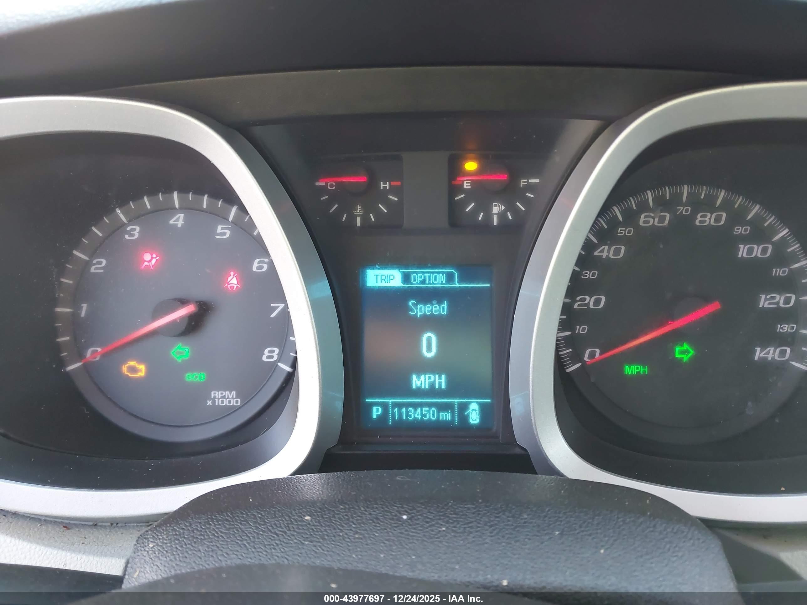 CHEVROLET EQUINOX image 7