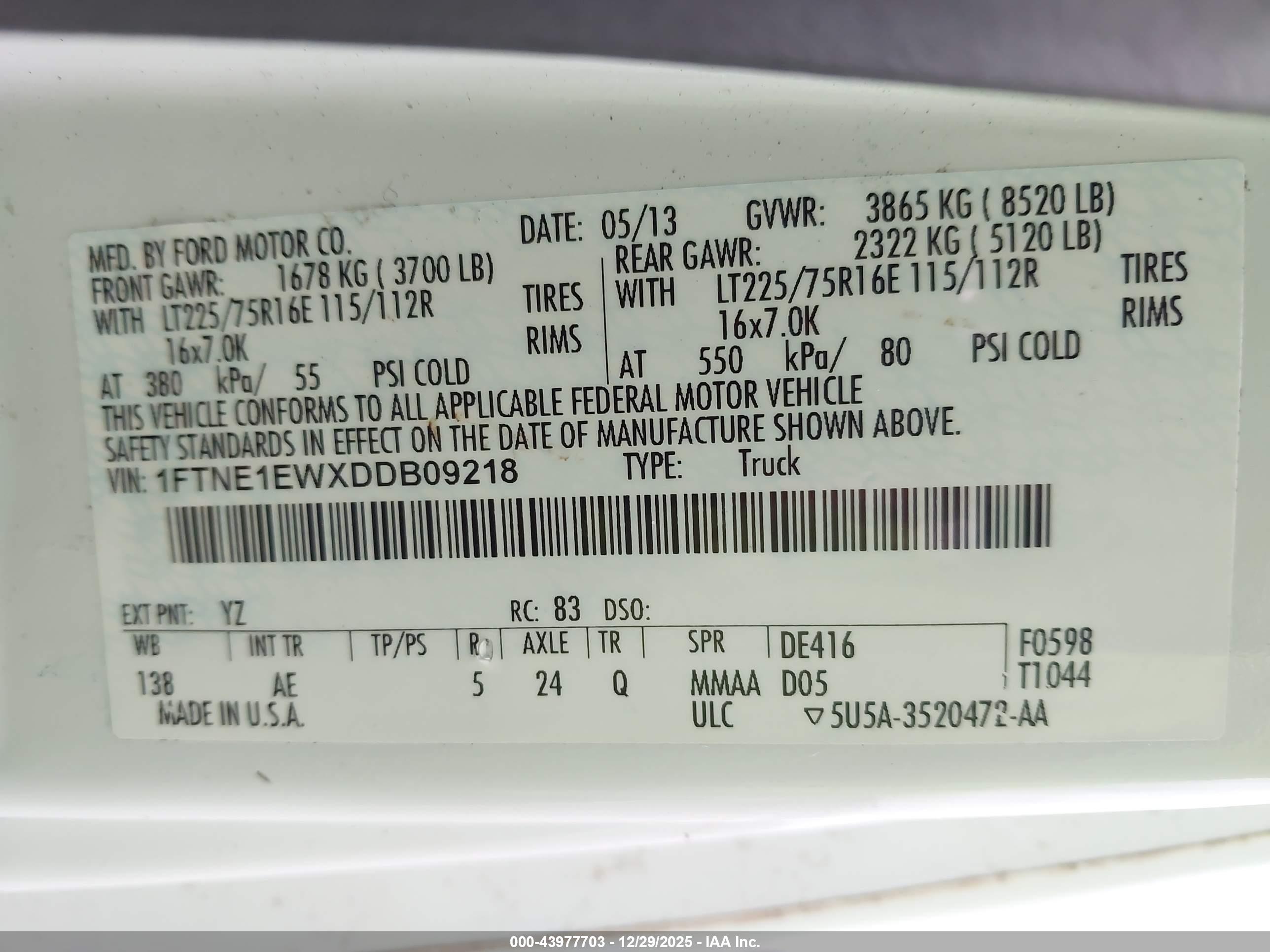 FORD E-150 image 9