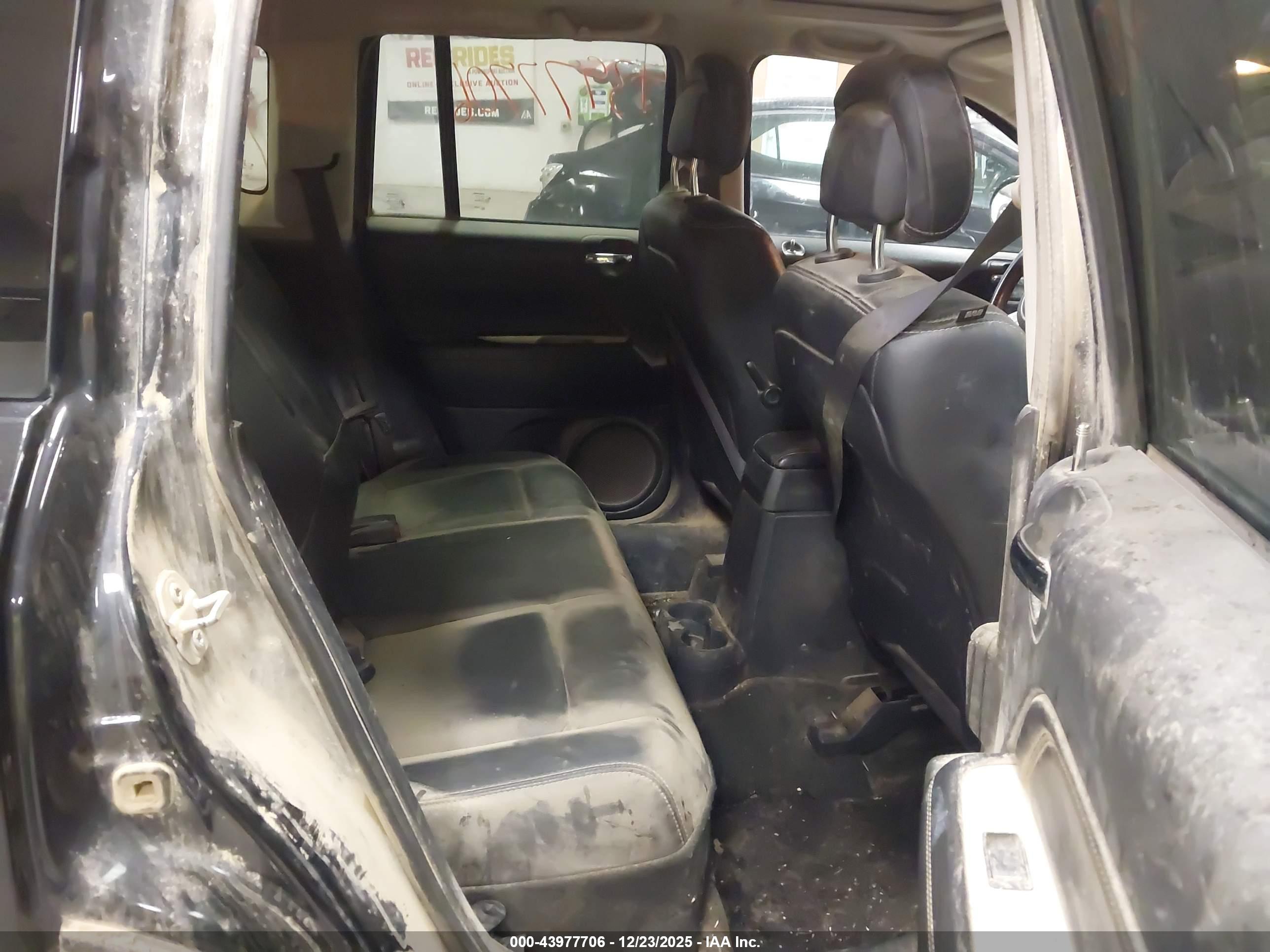 JEEP COMPASS image 8